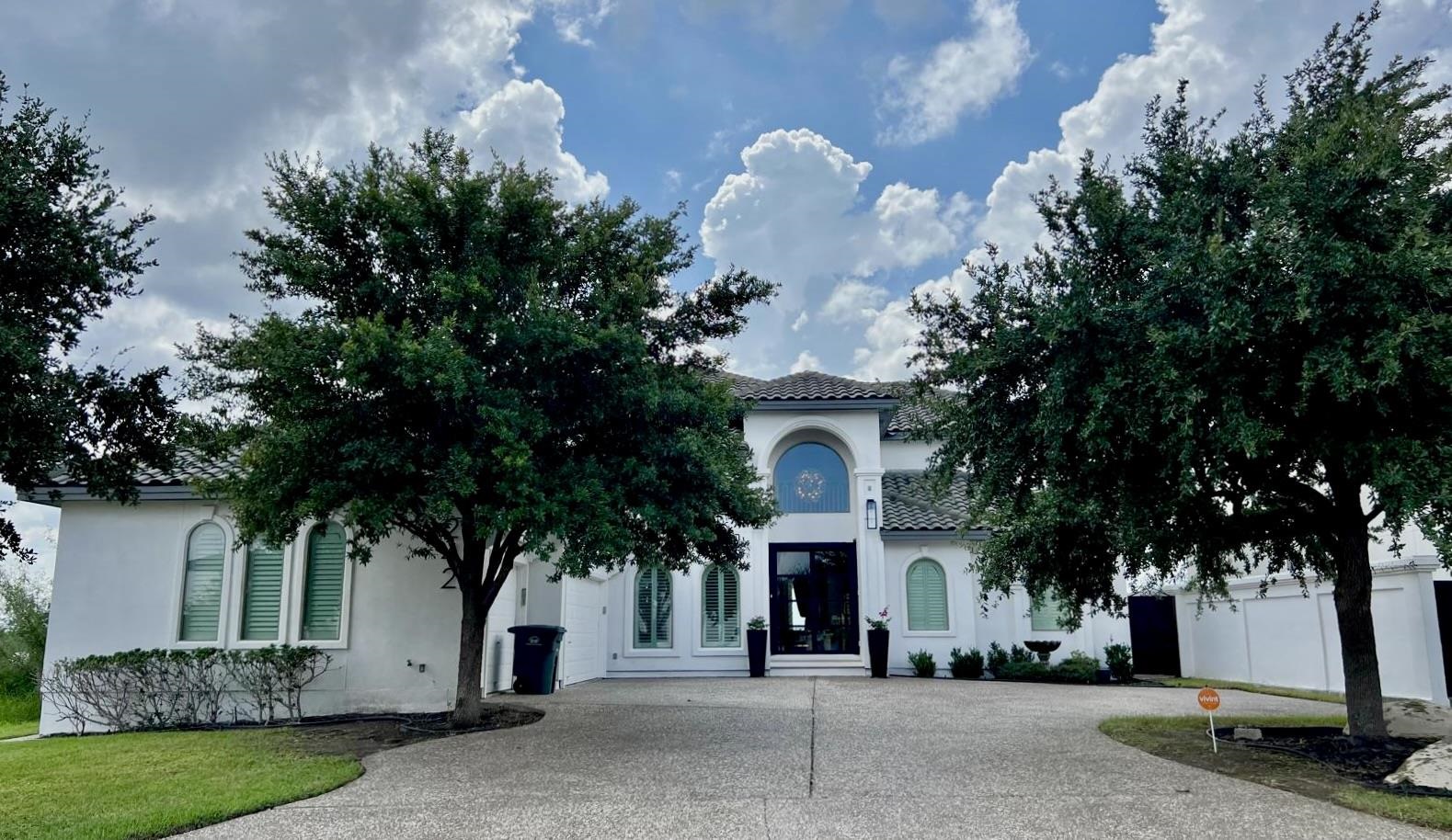 242 Lake Powell Dr