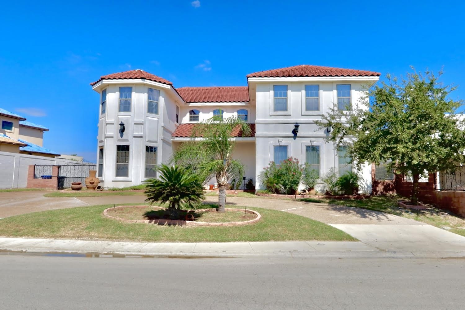 245 Lake Powell Dr