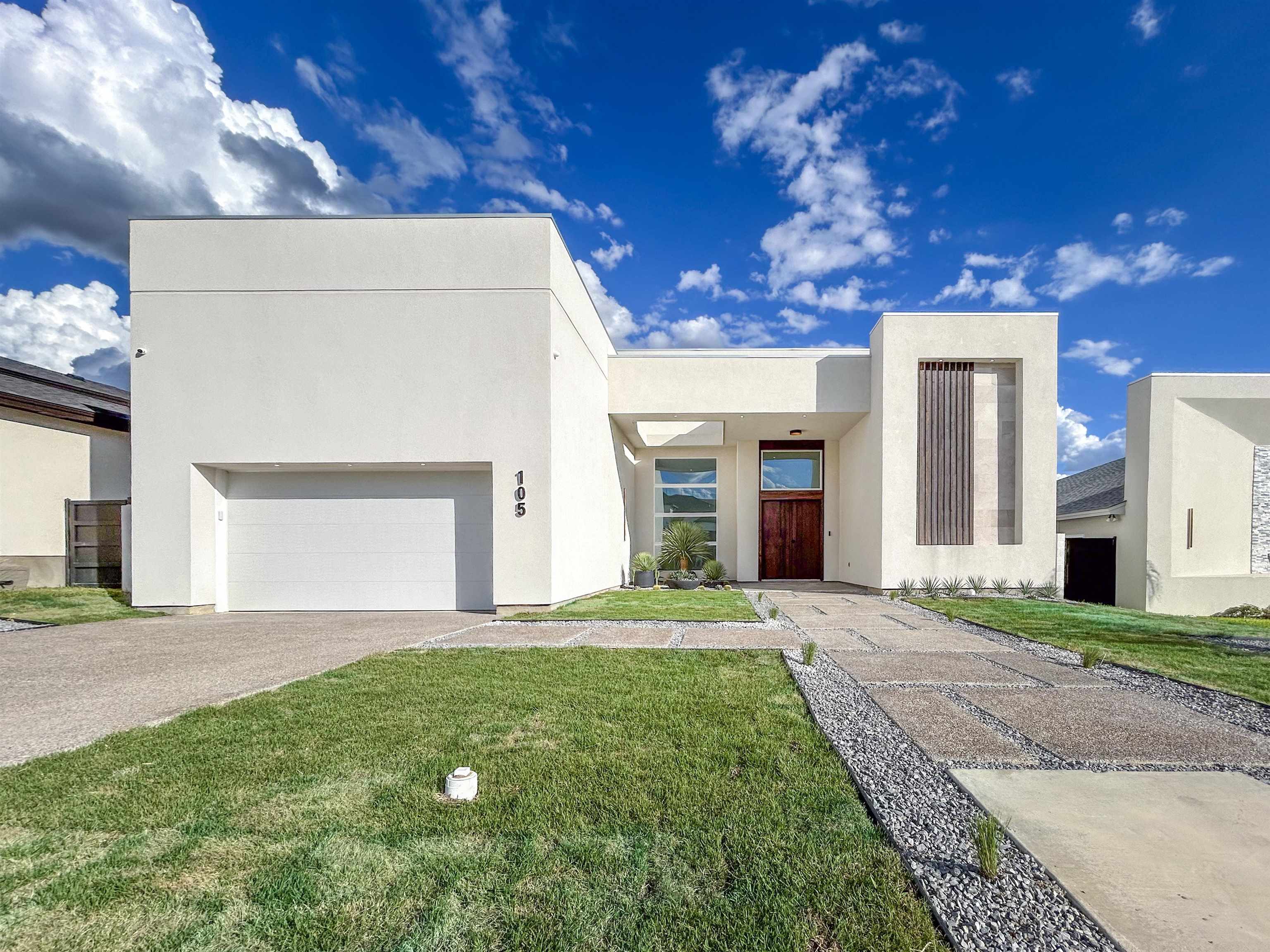 105 Sorella Loop