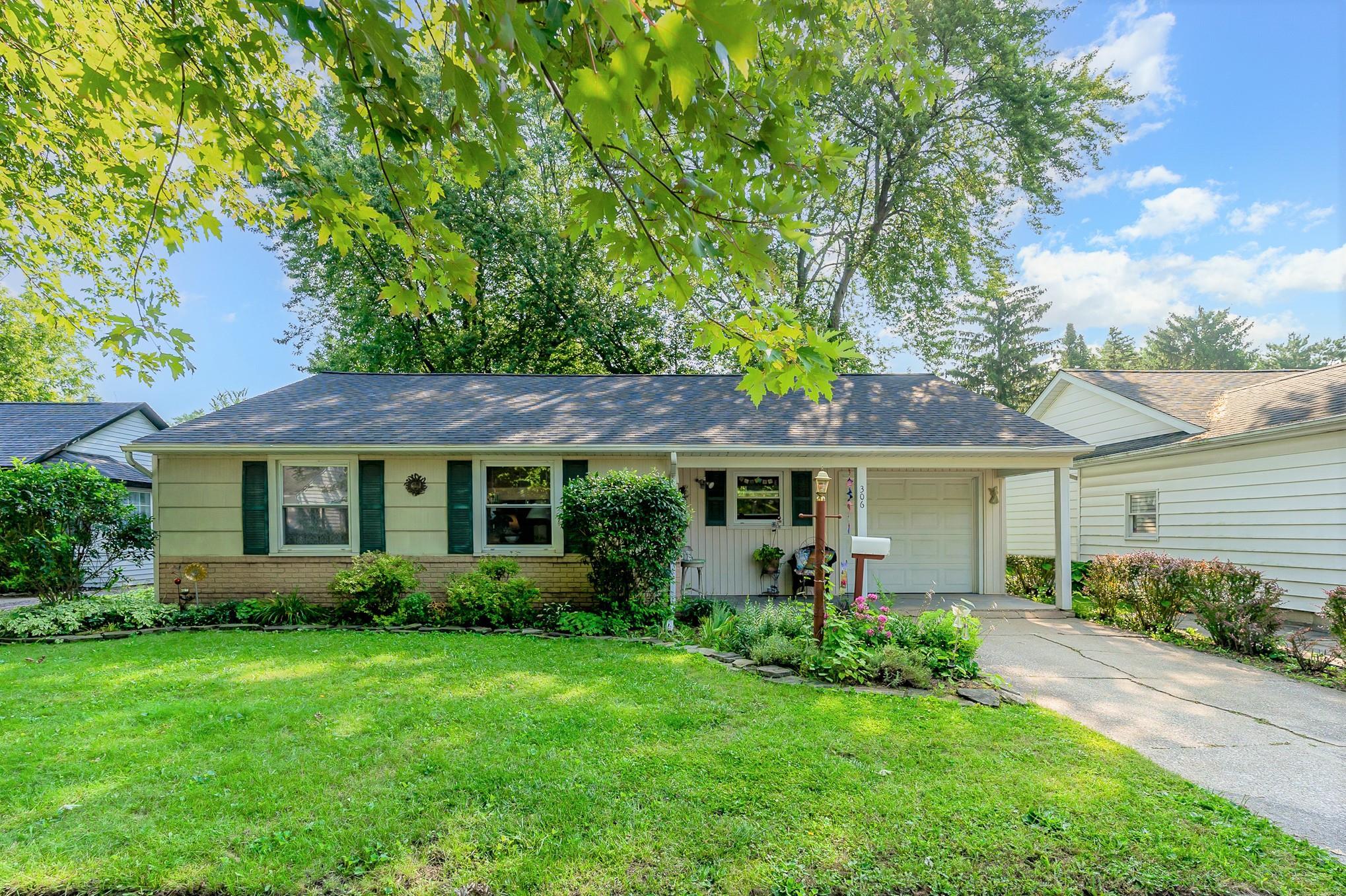 306 Cornell Street Ayre Rhinehart Bay