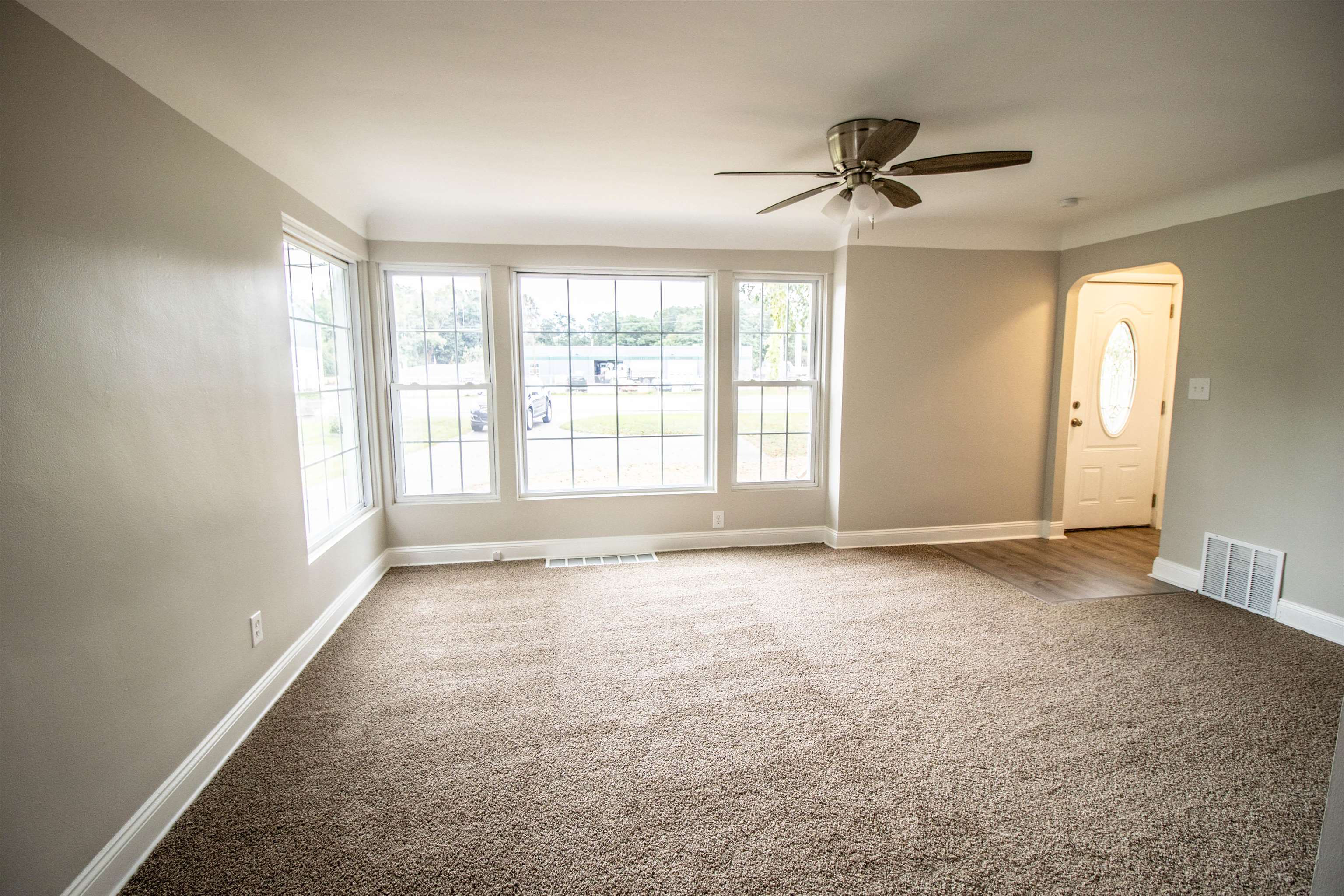 Homes for sale in Linden, MI | 7029 Silver Lake Rd, Linden, MI 48451 | MLS# 50157358