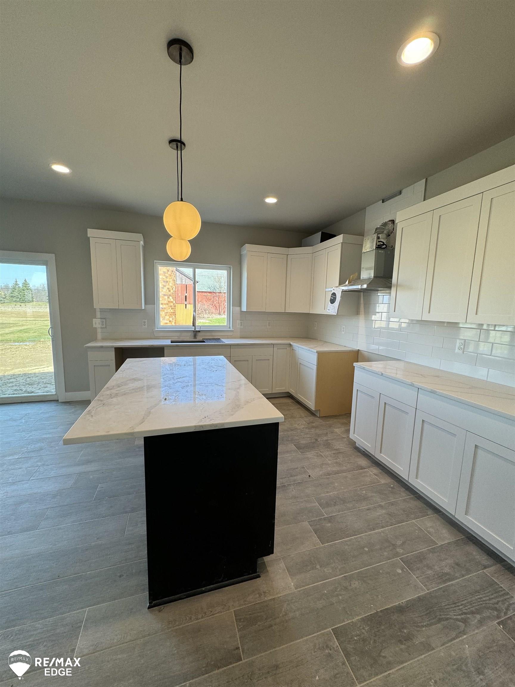 Homes for sale in Grand Blanc, MI | 1435 Woodlake Ln, Grand Blanc, MI 48439 | MLS# 50159102