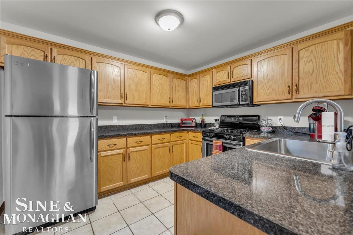 Homes for sale in Chesterfield, MI | 28749 Sheffield Ct, Chesterfield, MI 48047 | MLS# 50164848