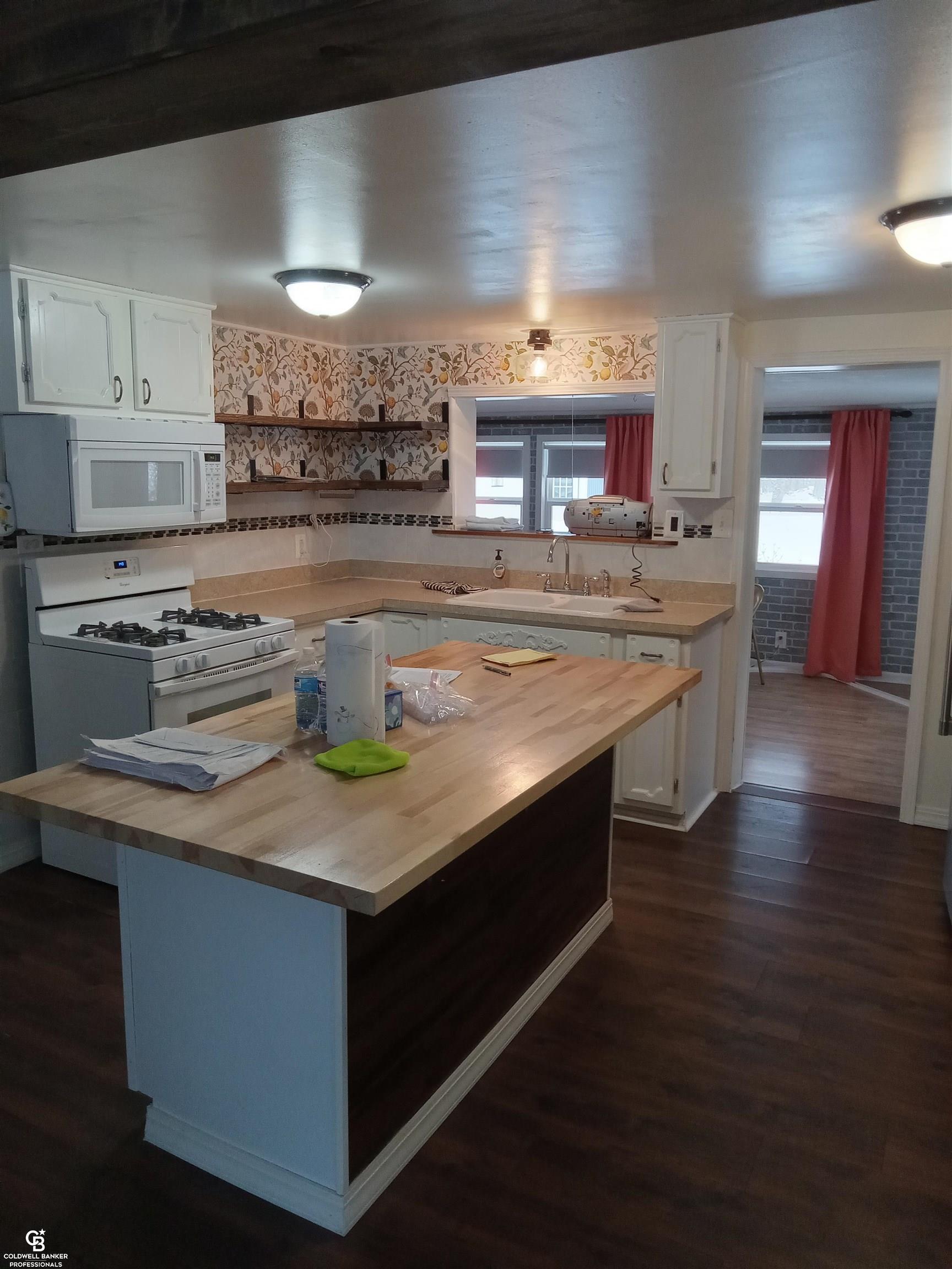 Homes for sale in North Street, MI | 3188 Wadhams Rd Rd, North Street, MI 48049 | MLS# 50166746