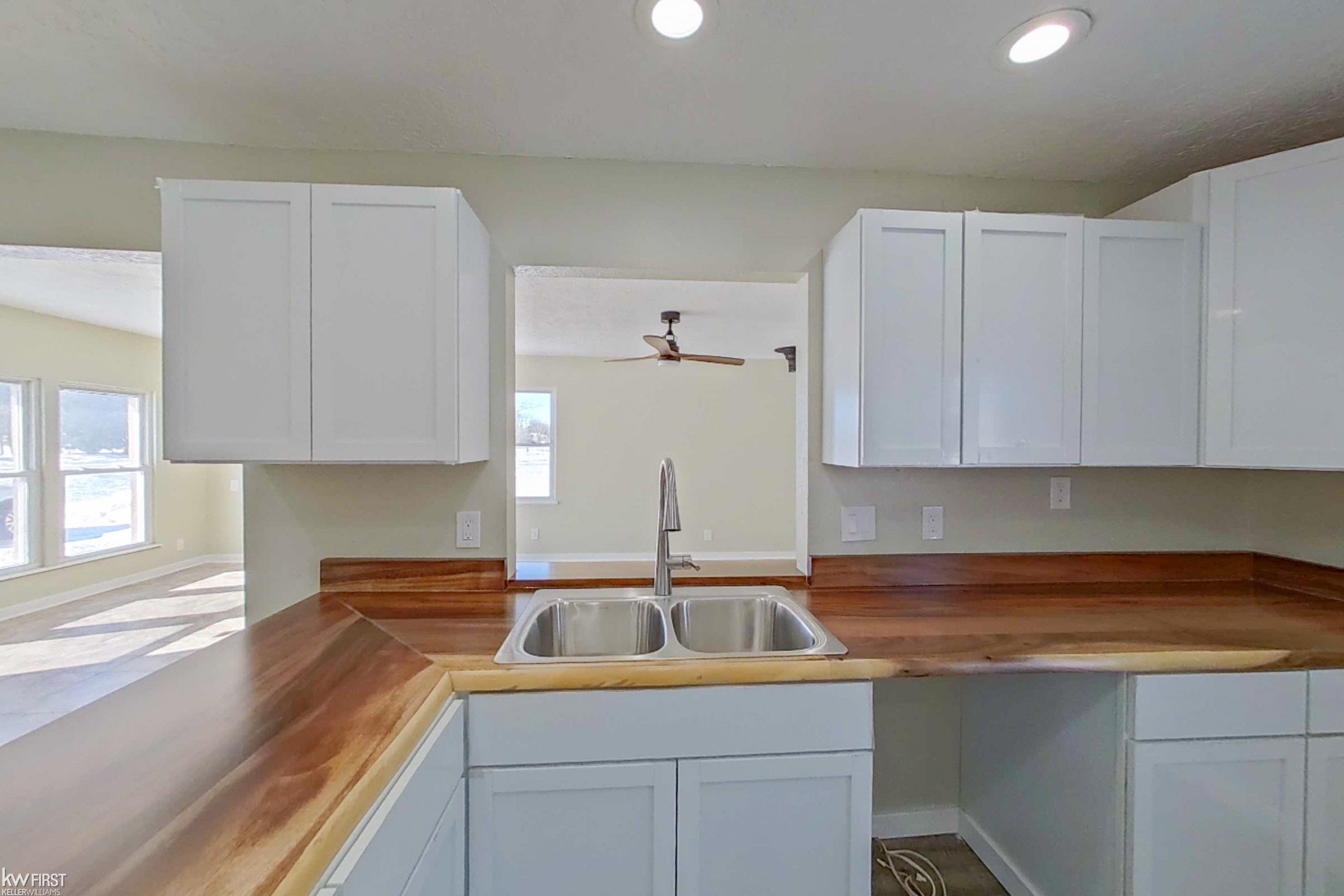 Homes for sale in Davison, MI | 7447 E Bristol Rd, Davison, MI 48423 | MLS# 50166842