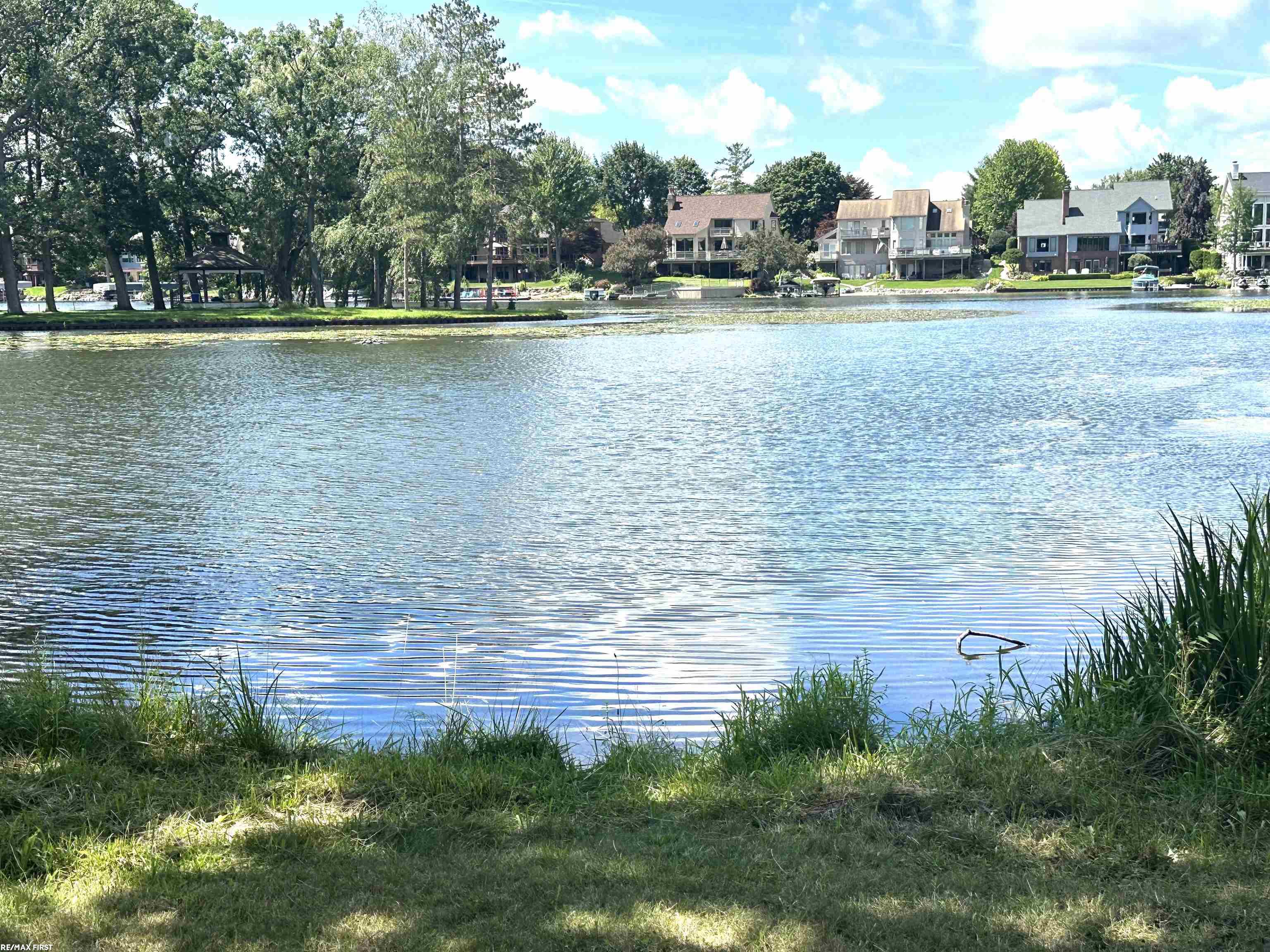 Homes for sale in Waterford, MI | 3685 Clintonville Rd, Waterford, MI 48329 | MLS# 50168532