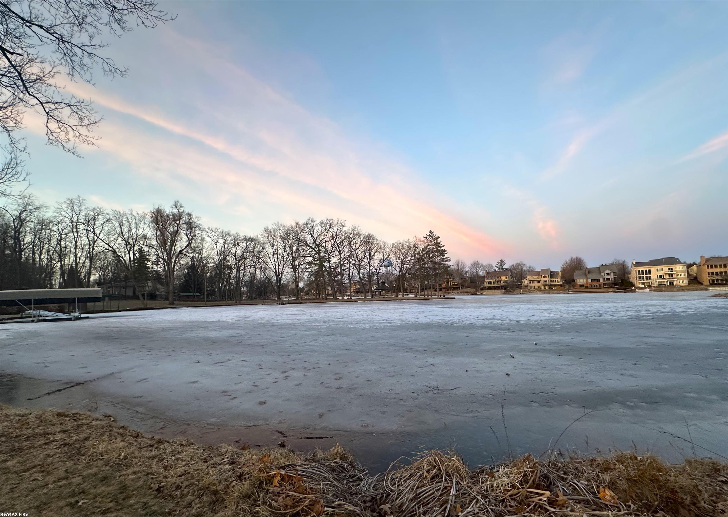 Homes for sale in Waterford, MI | 3685 Clintonville Rd, Waterford, MI 48329 | MLS# 50168532