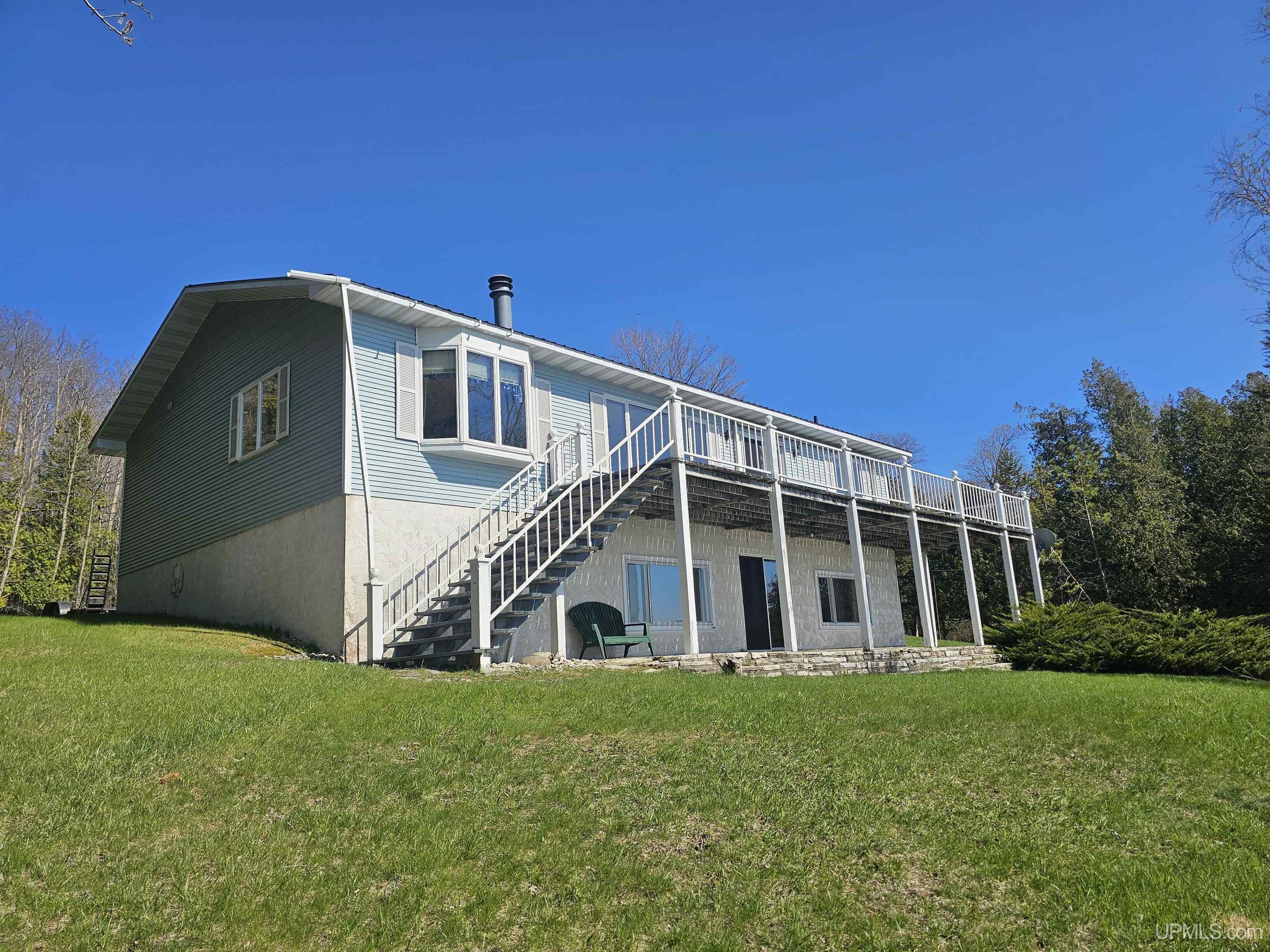 Homes for sale in Garden, MI | 7005 Mm5 Ln, Garden, MI 49835 | MLS# 50170151