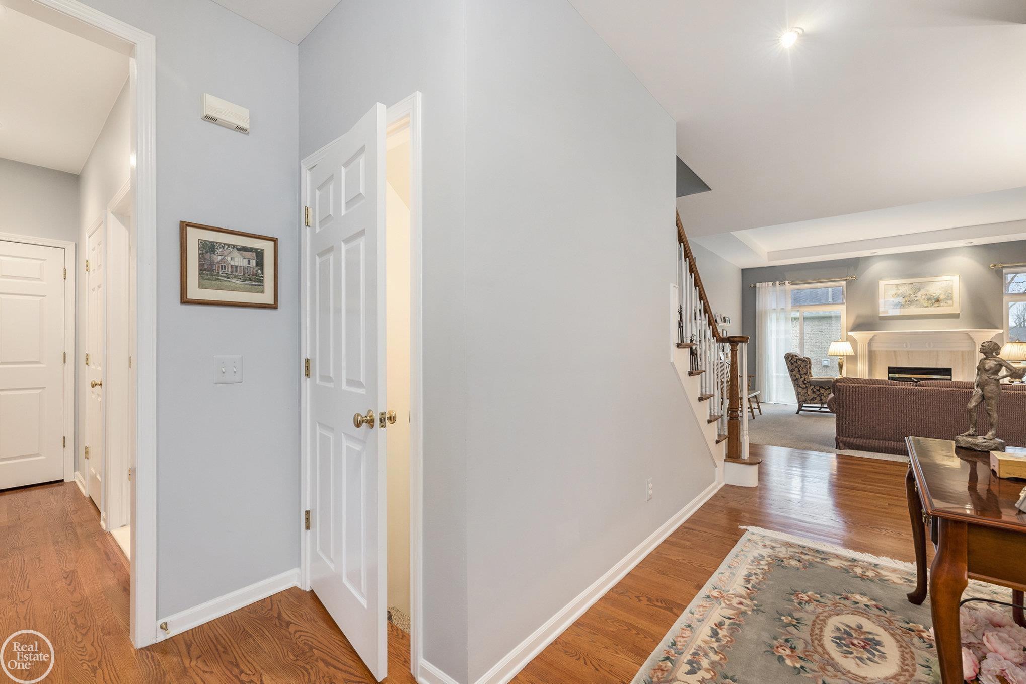 Homes for sale in Clinton Township, MI | 40810 Suffield Dr, Clinton Township, MI 48038 | MLS# 50170410