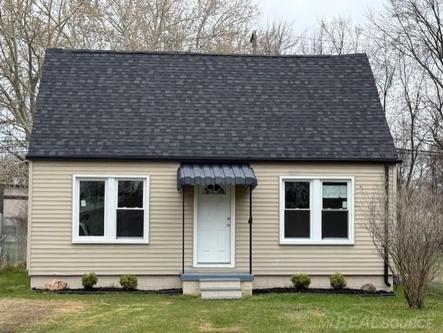 Homes for sale in Saint Clair Shores, MI | 22437 13 Mile St, Saint Clair Shores, MI 48082 | MLS# 50172135