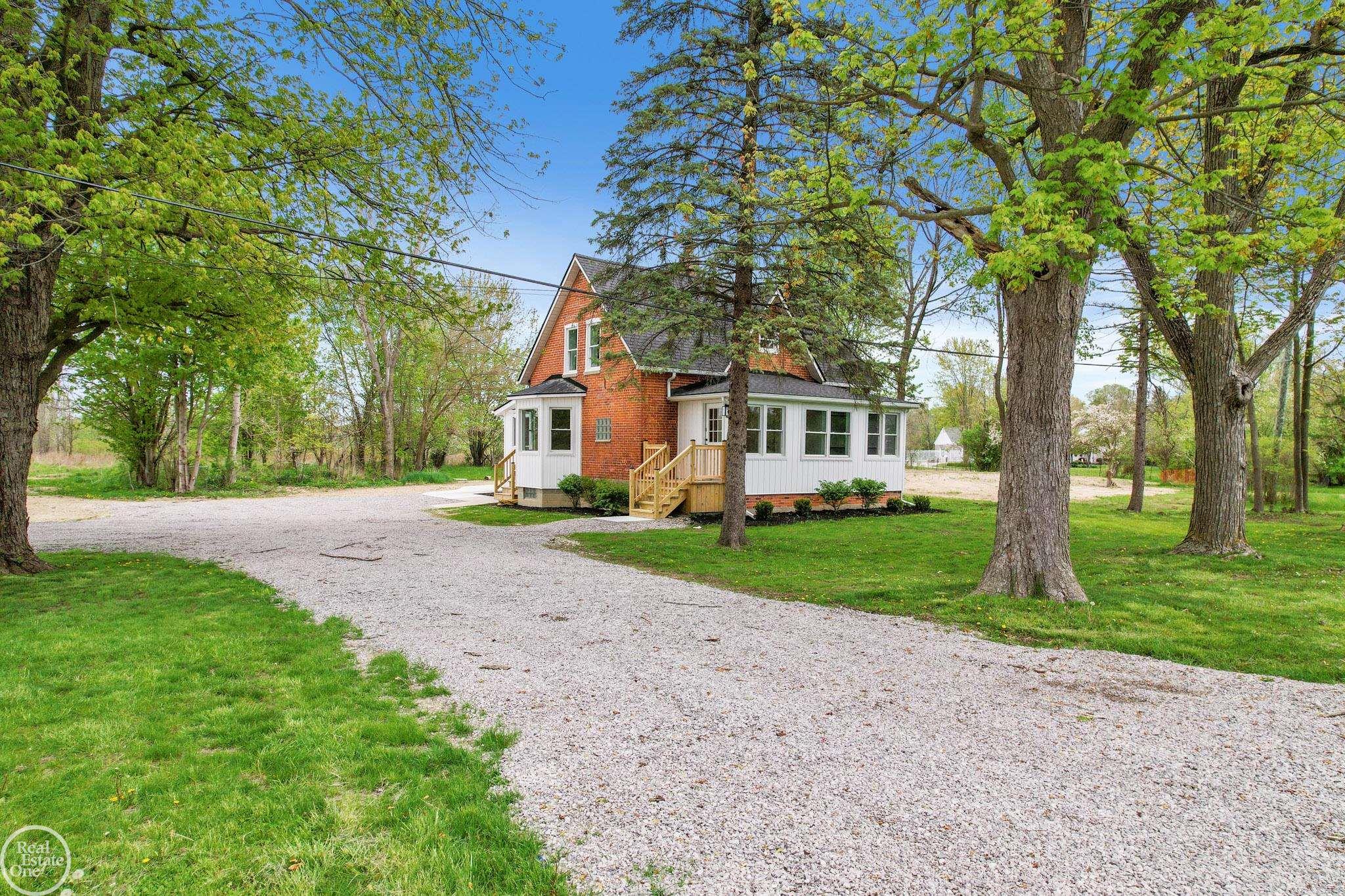 Homes for sale in Fair Haven, MI | 8894 Arnold Rd, Fair Haven, MI 48023 | MLS# 50172192