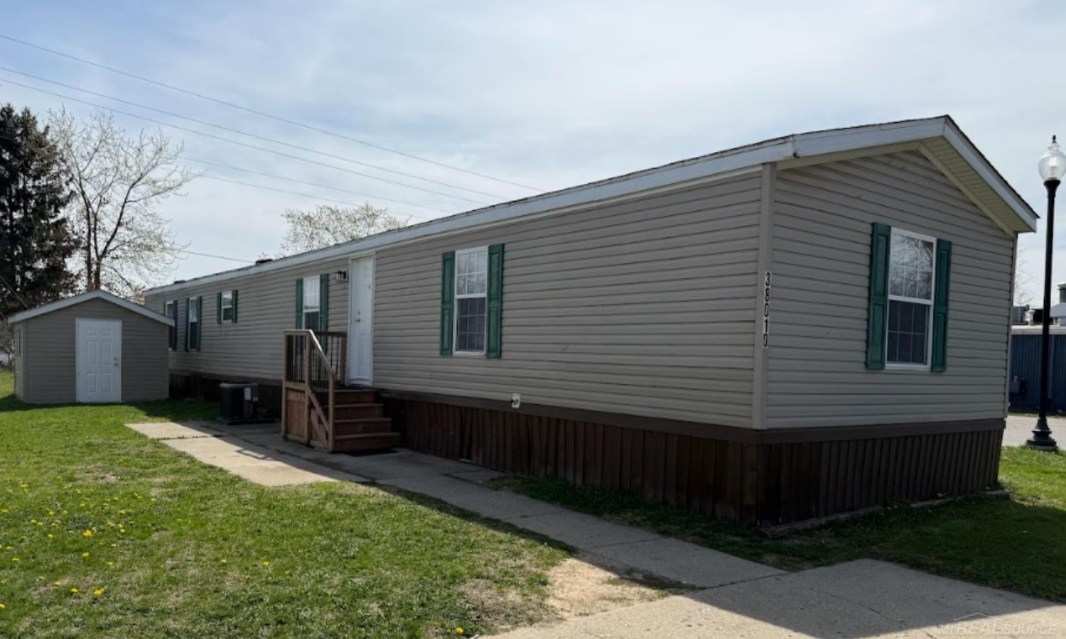 Homes for sale in Clinton Township, MI | 38010 St Tropez St, Clinton Township, MI 48038 | MLS# 50172507