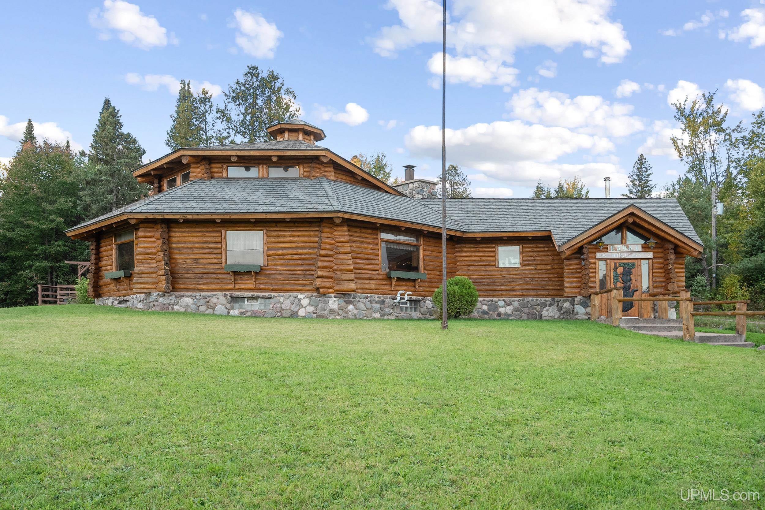 Homes for sale in Bessemer, MI | 5964 E Us Hwy 2 Hwy, Bessemer, MI 49938 | MLS# 50173287