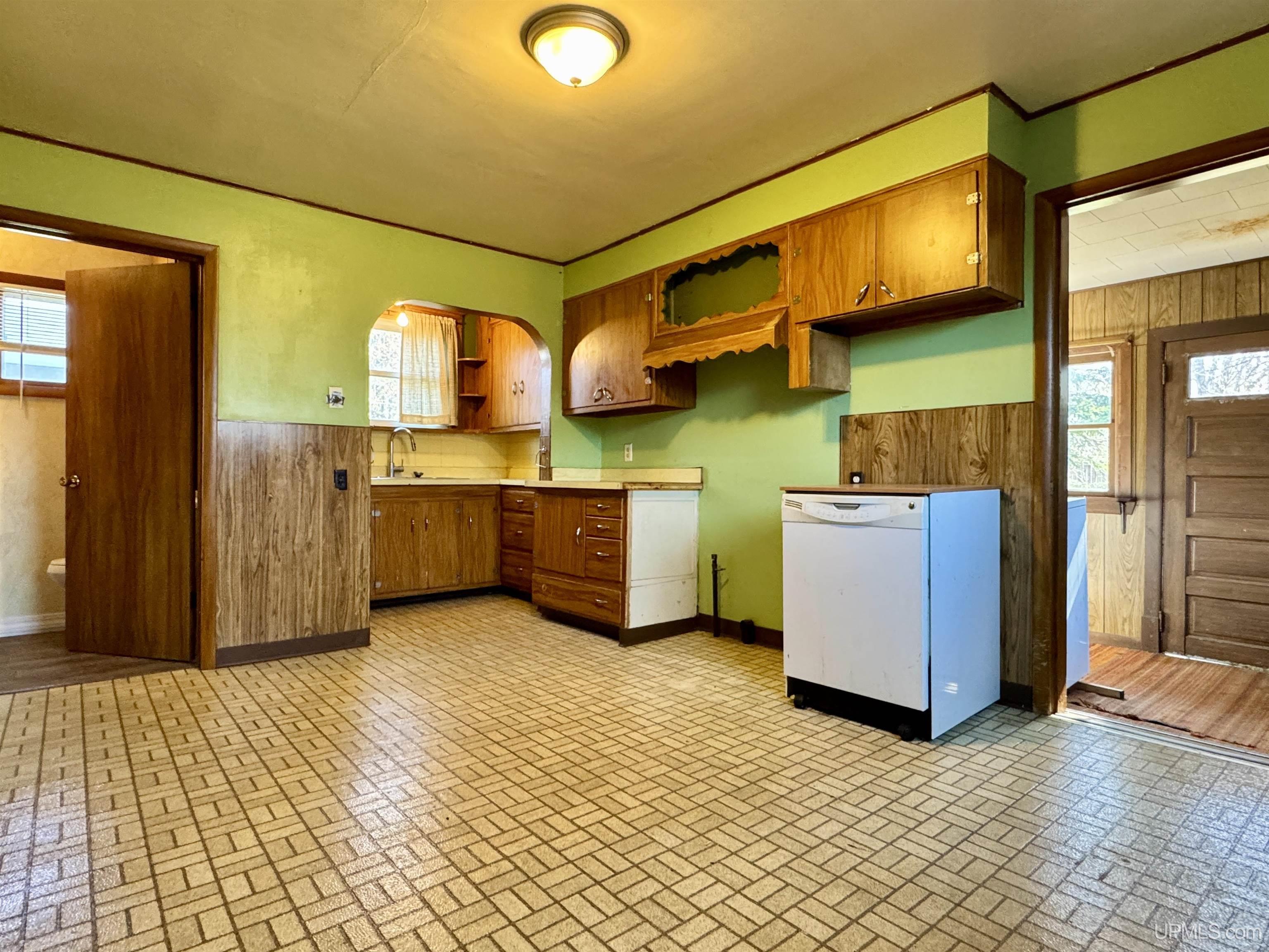 Homes for sale in Hancock, MI | 1015 Ethel Ave, Hancock, MI 49930 | MLS# 50174286