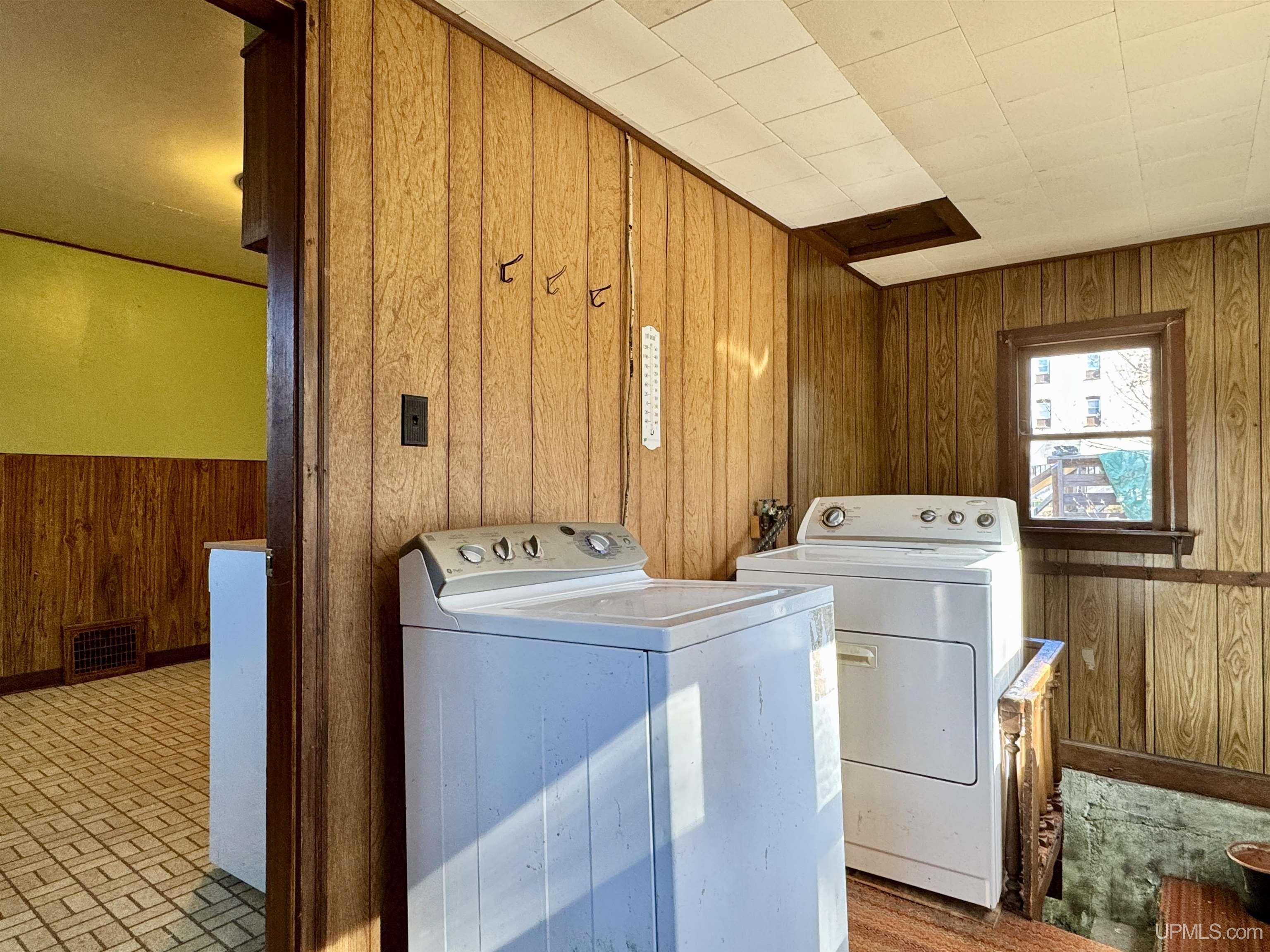 Homes for sale in Hancock, MI | 1015 Ethel Ave, Hancock, MI 49930 | MLS# 50174286