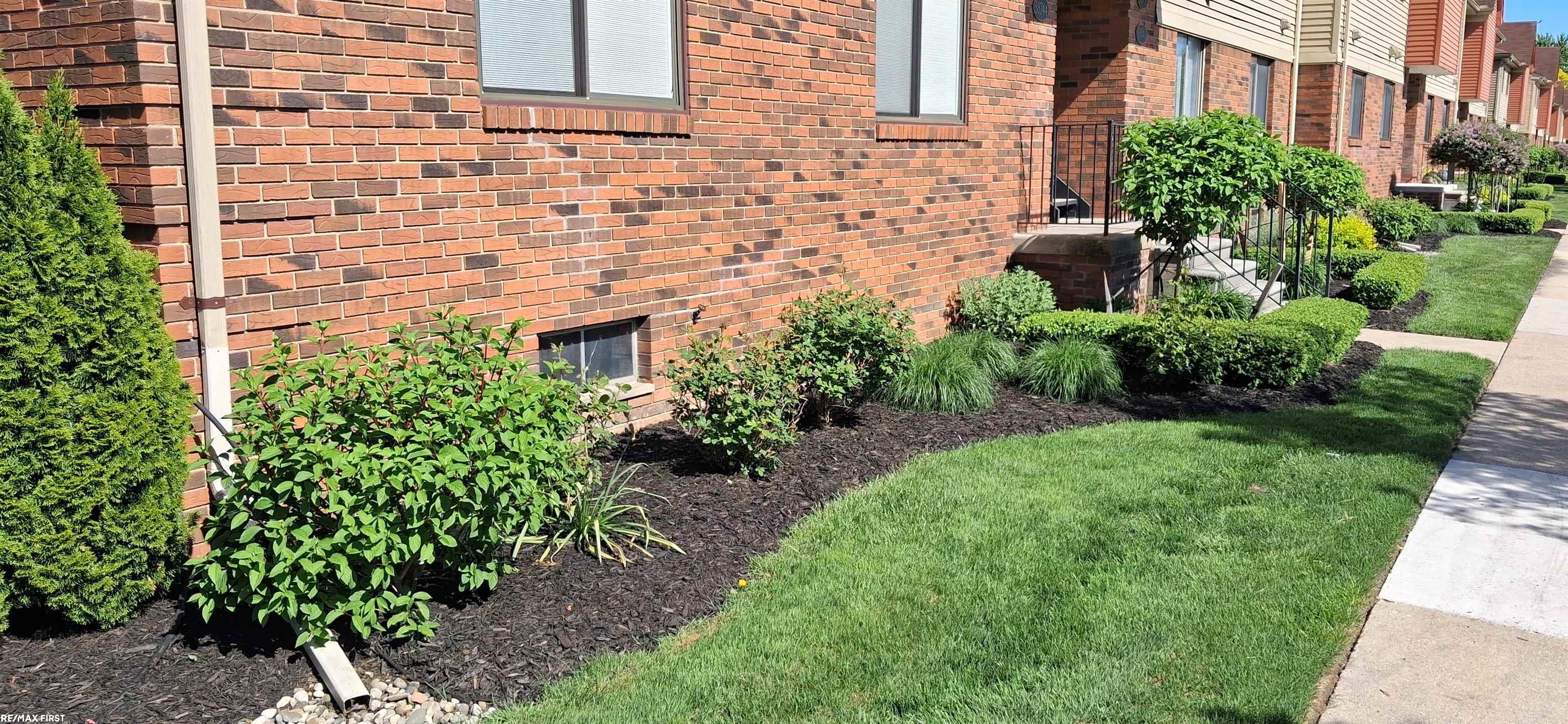 Homes for sale in Harrison Twp, MI | 38770 Lanse Creuse St, Harrison Twp, MI 48045 | MLS# 50175121