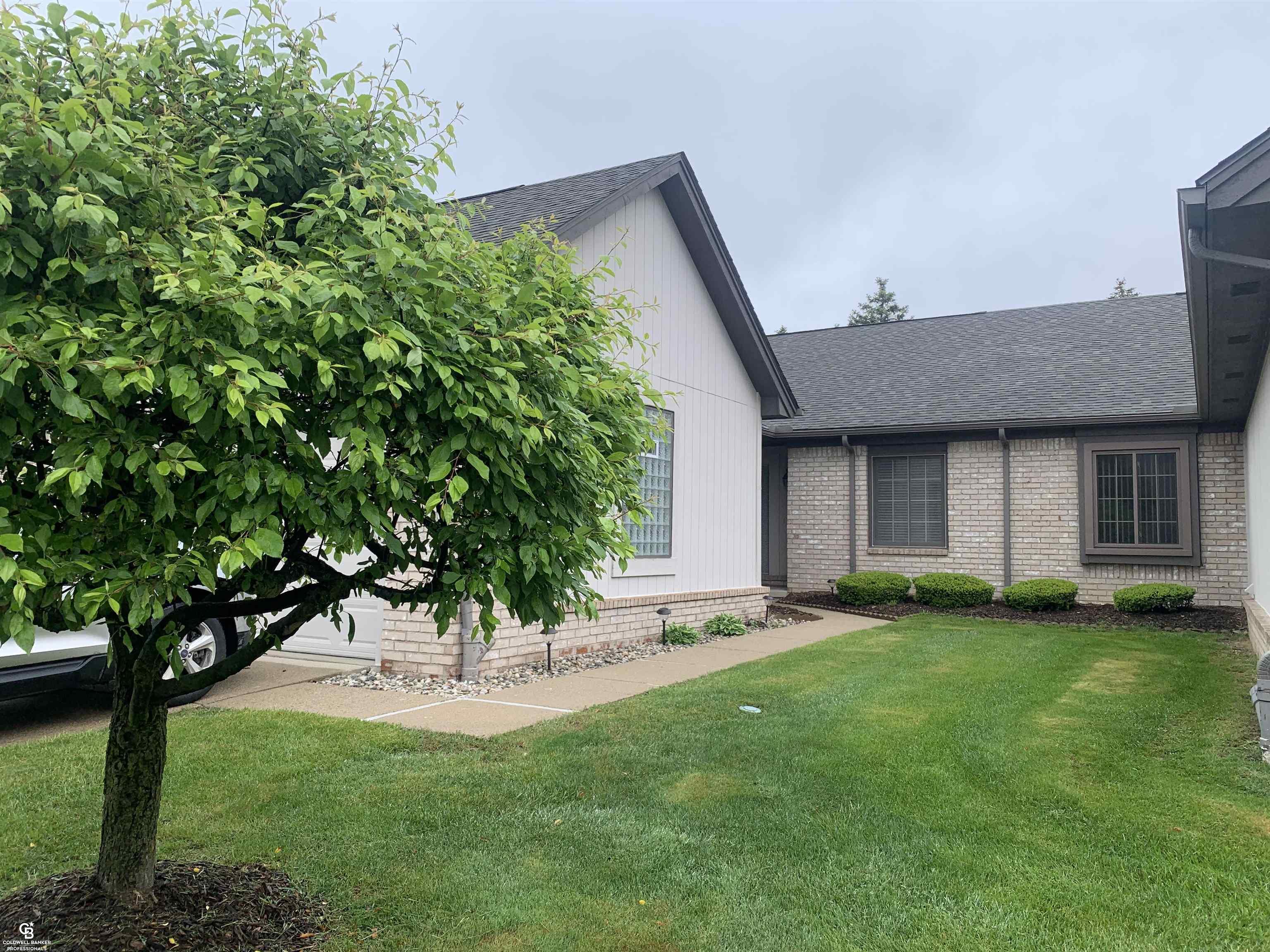 Homes for sale in Sterling Heights, MI | 13304 Highland Cir, Sterling Heights, MI 48312 | MLS# 50175736