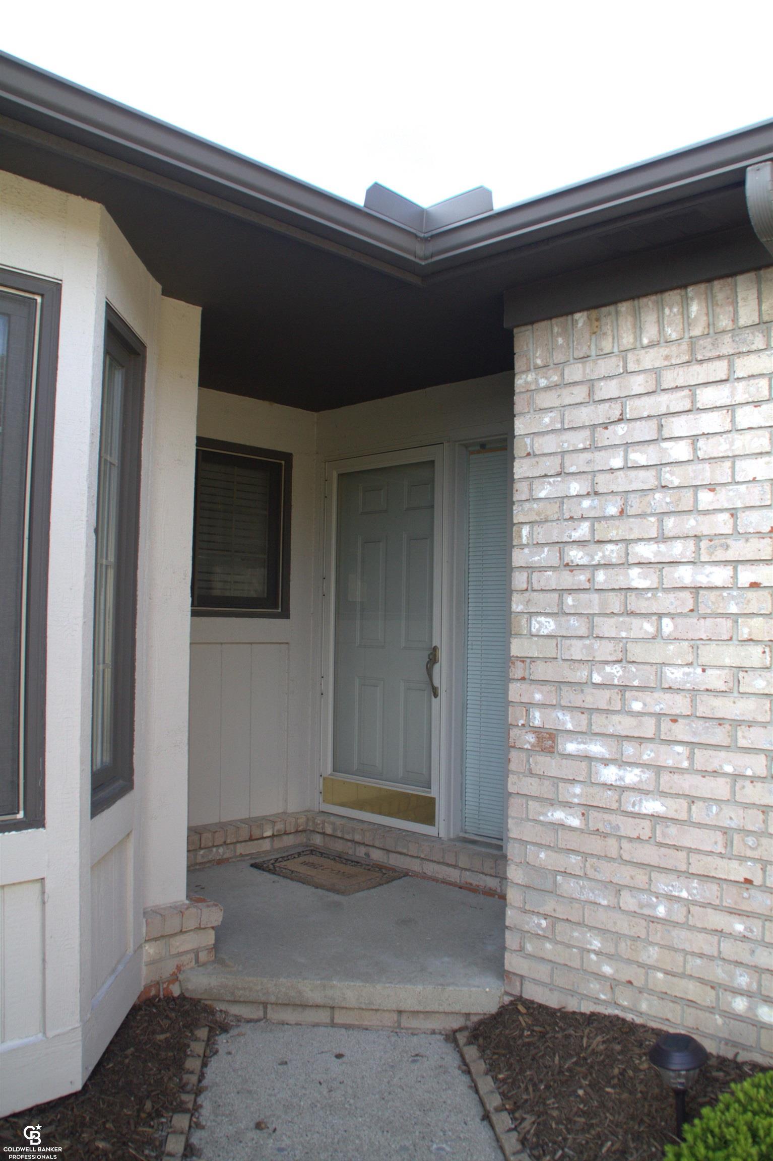 Homes for sale in Sterling Heights, MI | 13304 Highland Cir, Sterling Heights, MI 48312 | MLS# 50175736