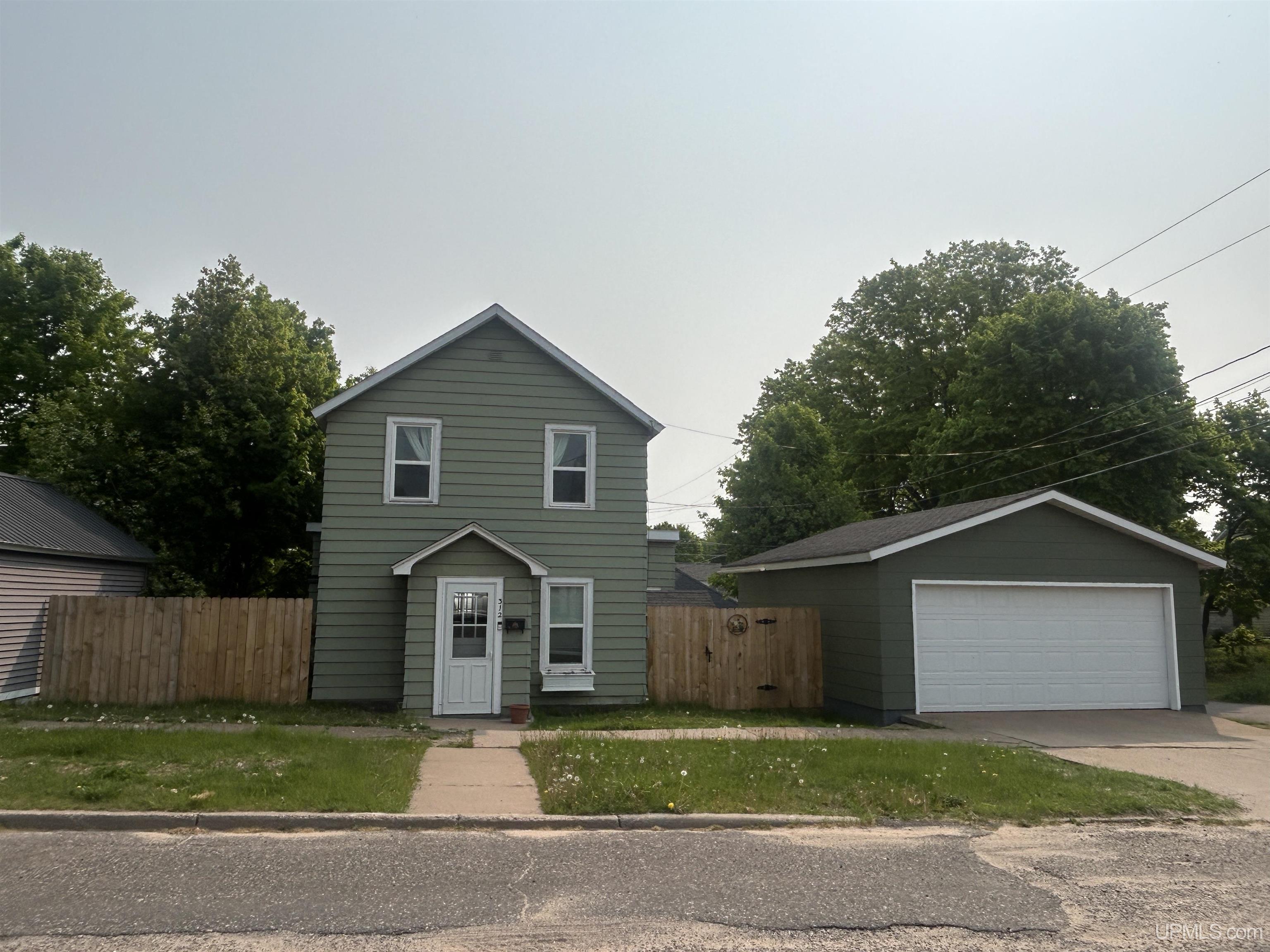 Homes for sale in Negaunee, MI | 312 N Mckenzie Ave, Negaunee, MI 49866 | MLS# 50176985