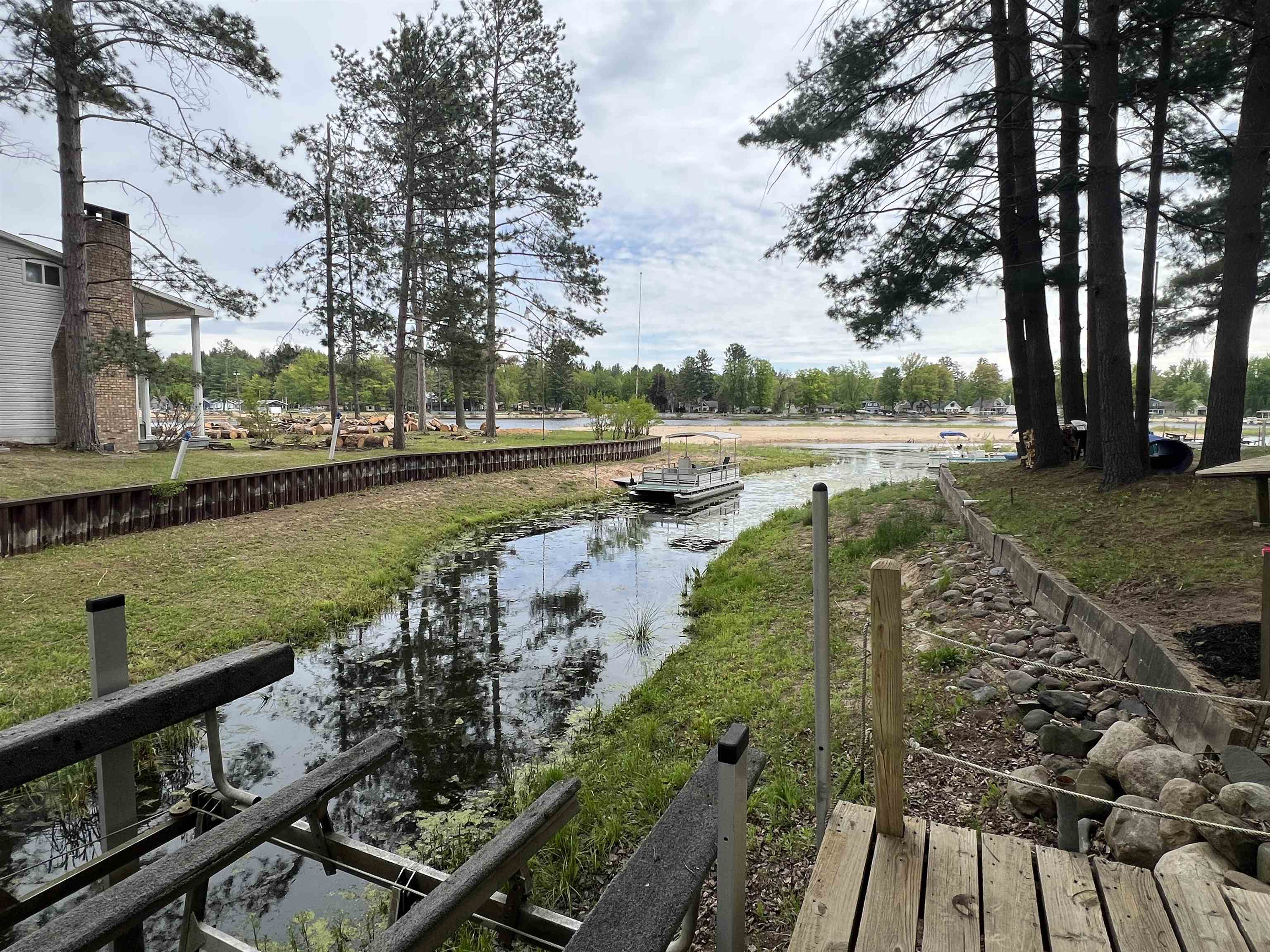 Homes for sale in Gladwin, MI | 3342 E Pinecrest Dr, Gladwin, MI 48624 | MLS# 50177198