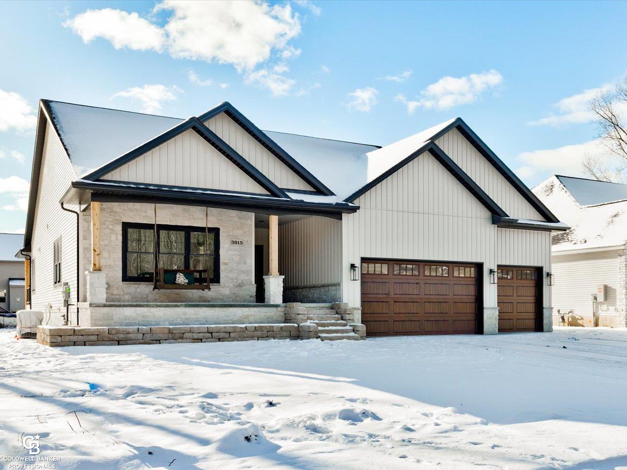 Homes for sale in Fort Gratiot, MI | 3915 Capital Ave, Fort Gratiot, MI 48059 | MLS# 50177448