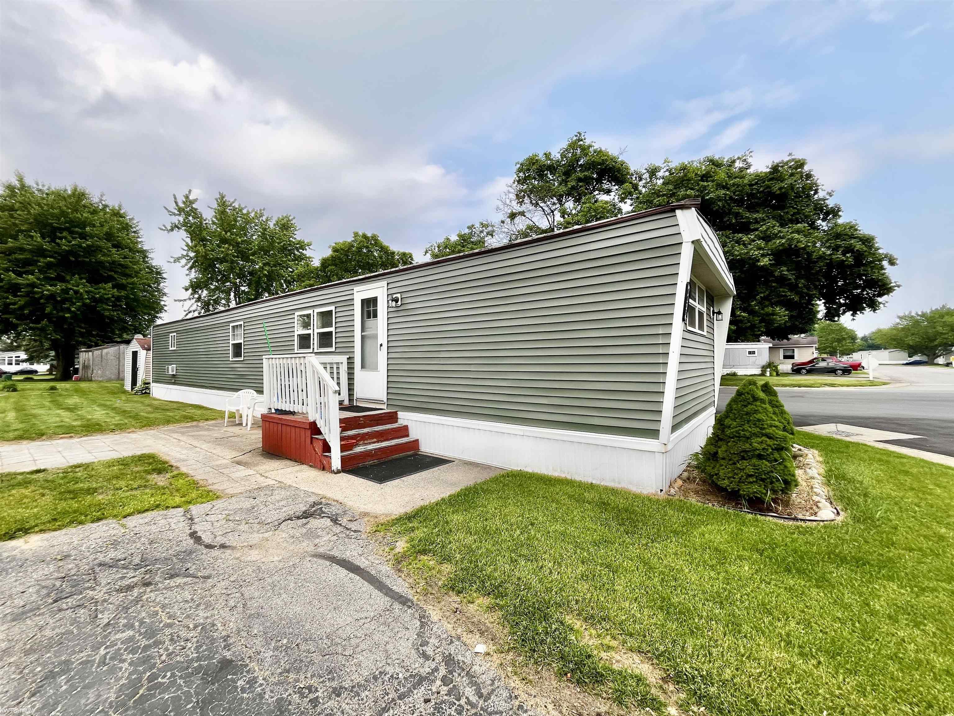 Homes for sale in Clarkston, MI | 4473 Wildwood Loop, Clarkston, MI 48348 | MLS# 50177660