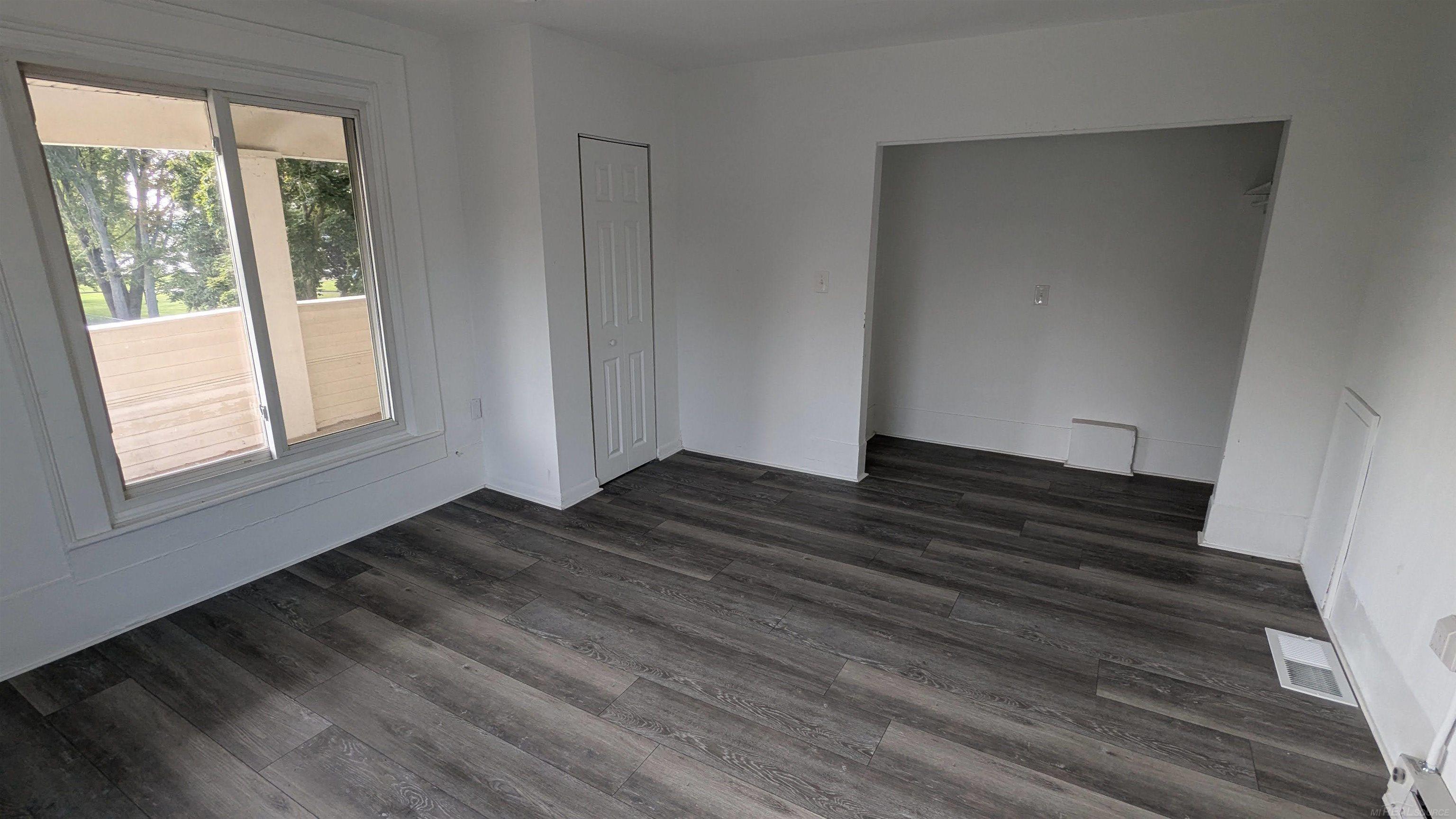 Homes for sale in Algonac, MI | 1523 Saint Clair River Dr, Algonac, MI 48001 | MLS# 50177737