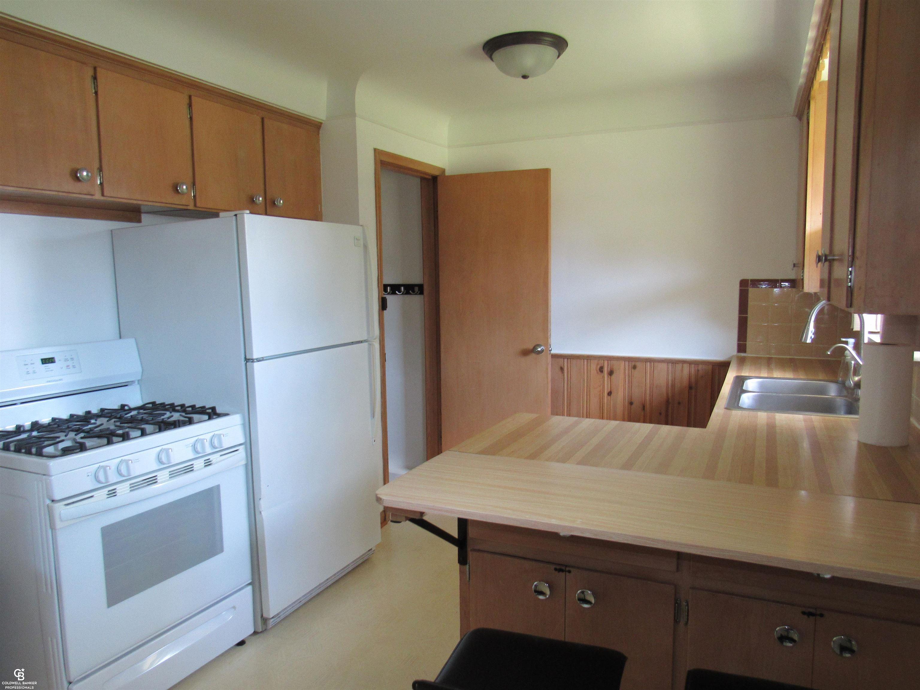 Homes for sale in Warren, MI | 32900 Knapp Ave, Warren, MI 48093 | MLS# 50178497