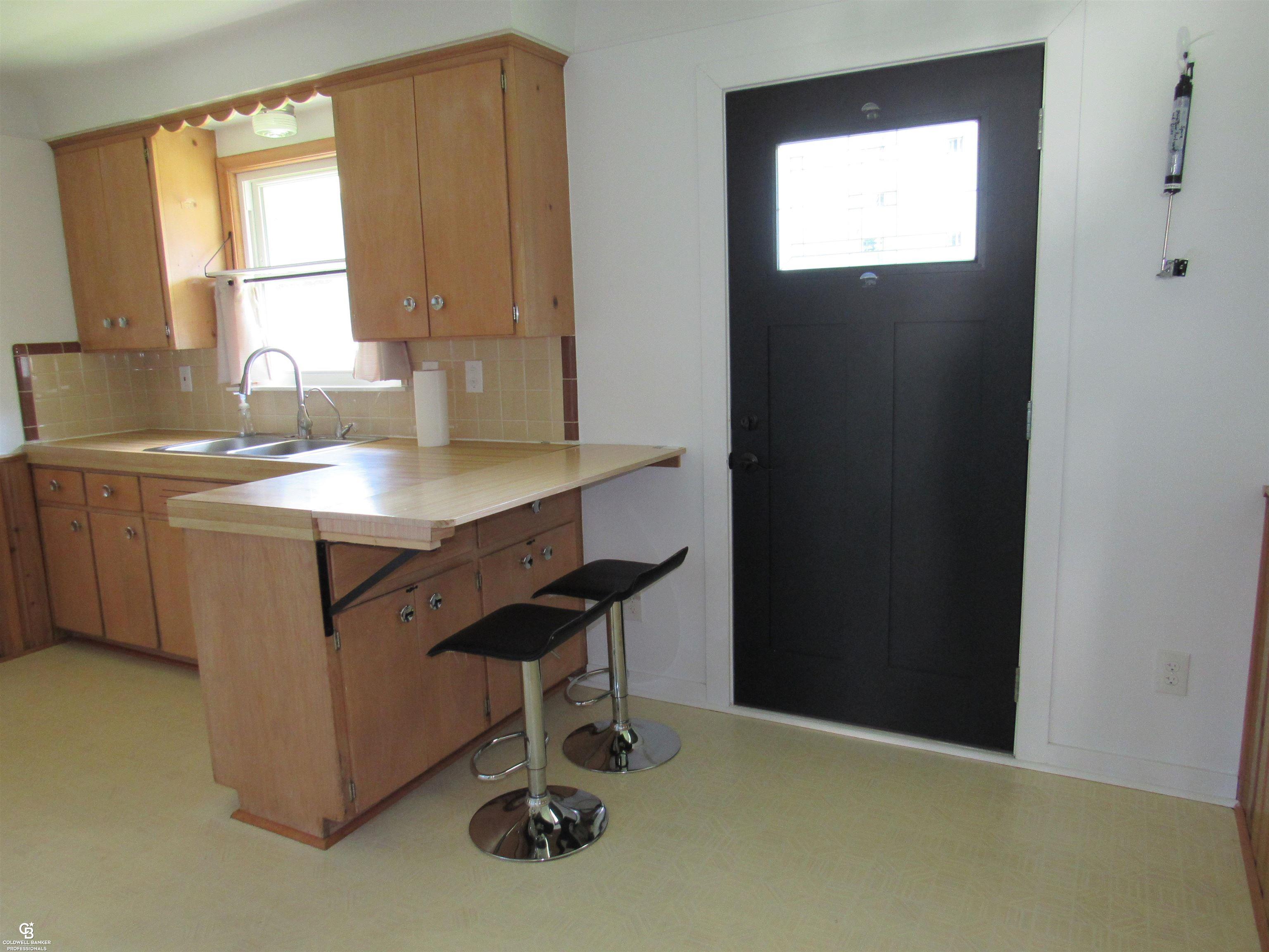 Homes for sale in Warren, MI | 32900 Knapp Ave, Warren, MI 48093 | MLS# 50178497