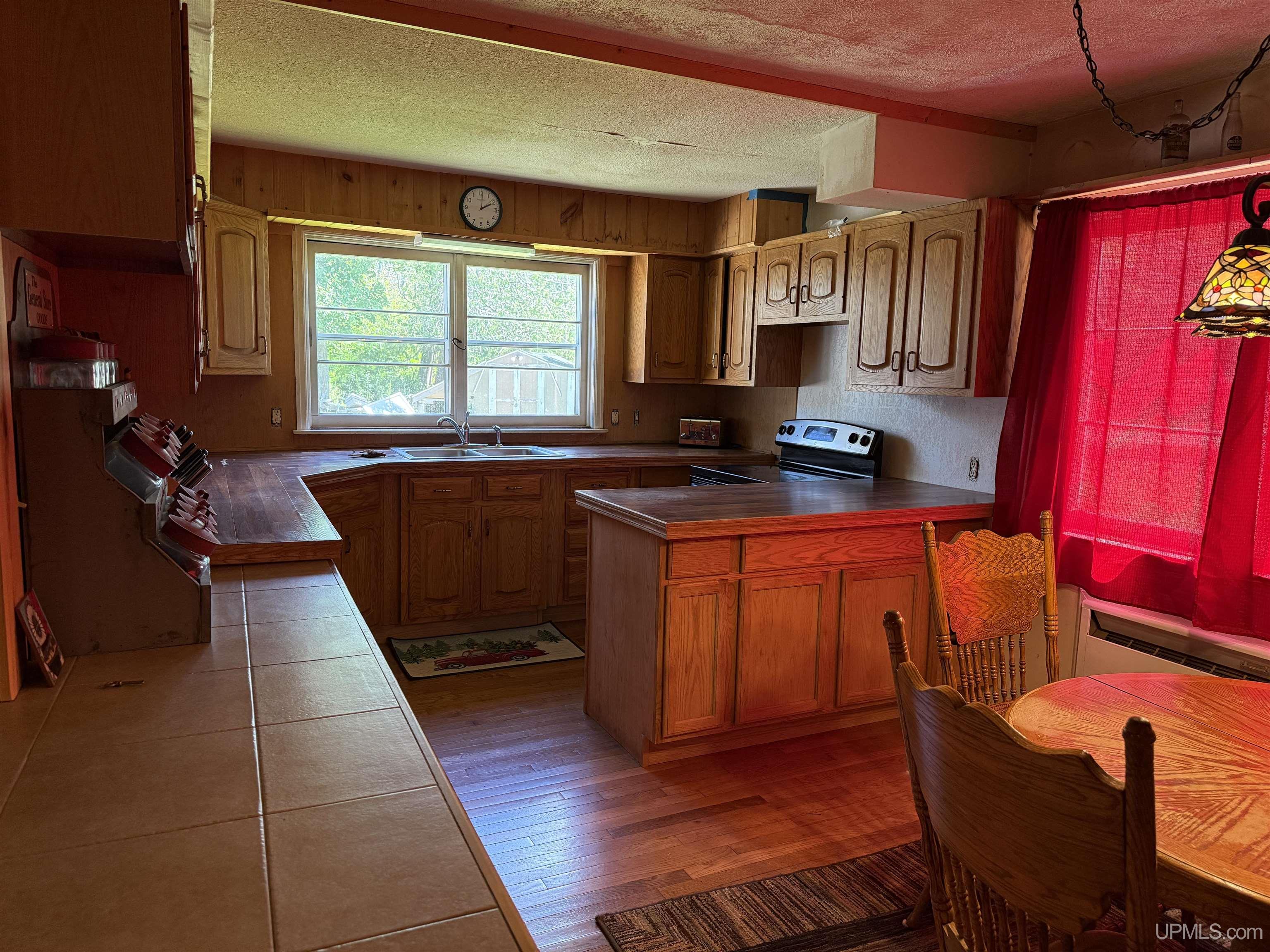 Homes for sale in Traunik, MI | E2903 H44 Rd, Traunik, MI 49891 | MLS# 50179124