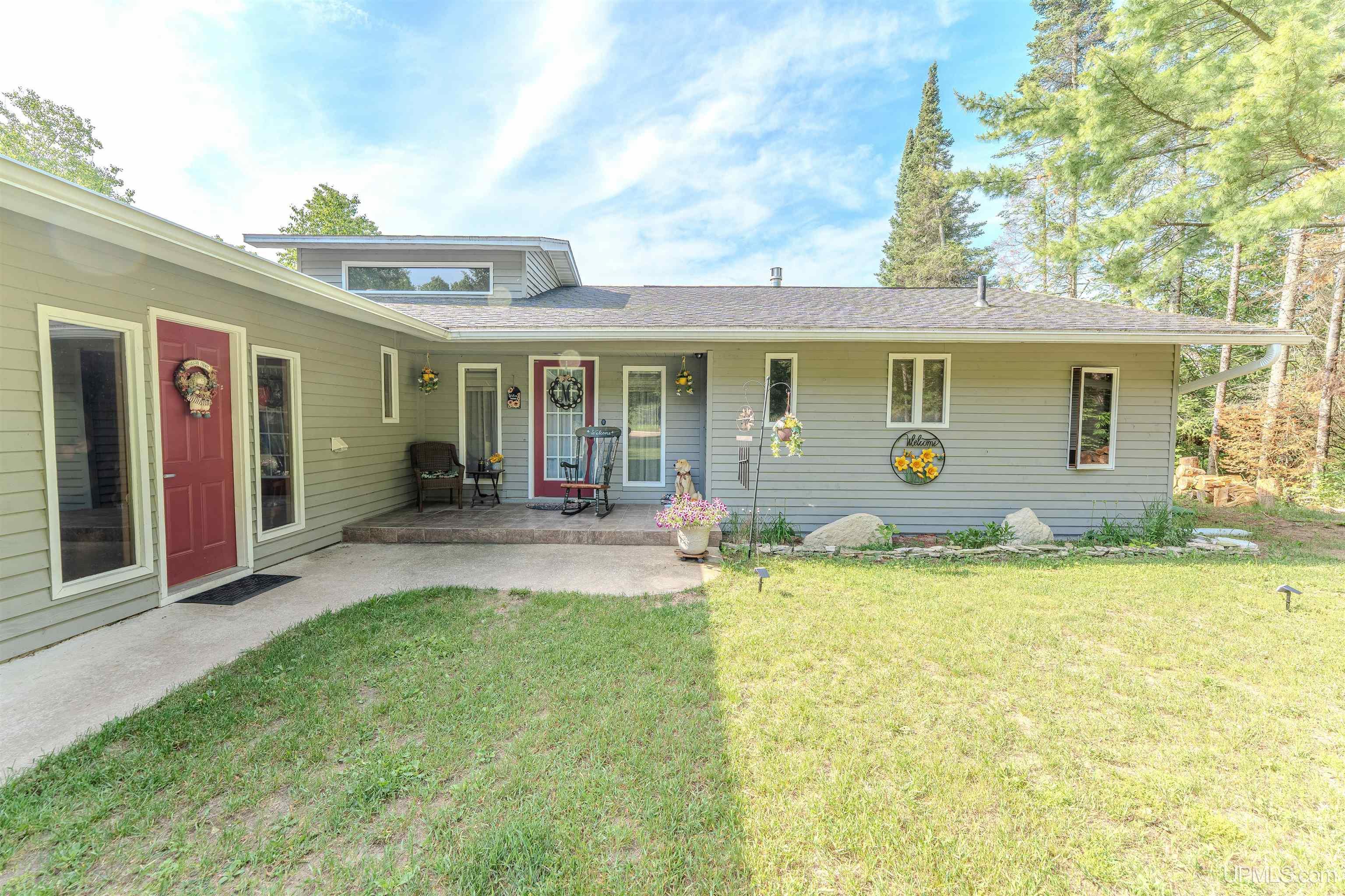 Homes for sale in Manistique, MI | 11477W County Road 437 Road, Manistique, MI 49854 | MLS# 50179380