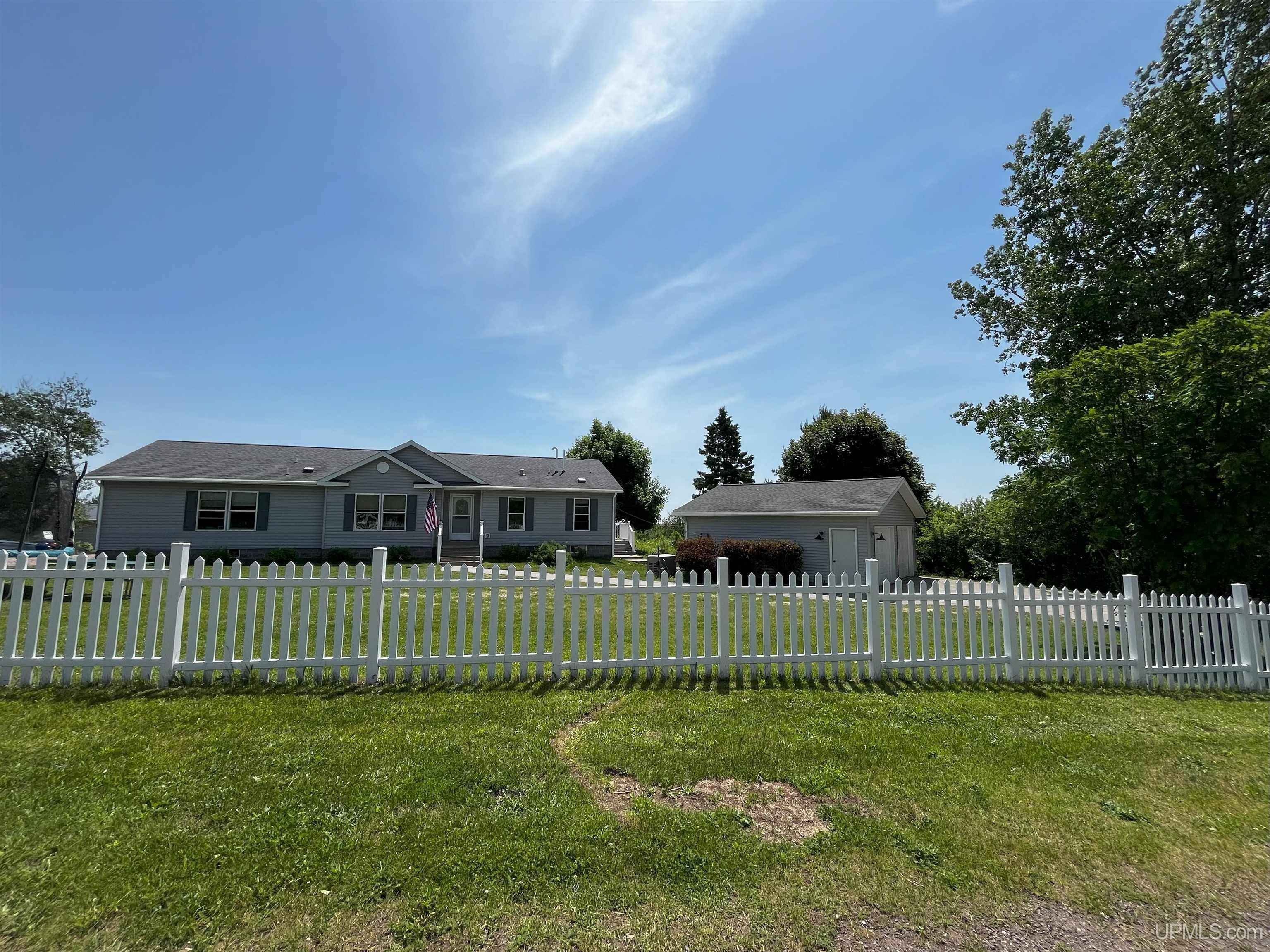 Homes for sale in Allouez, MI | 392 7Th St, Allouez, MI 49805 | MLS# 50179403