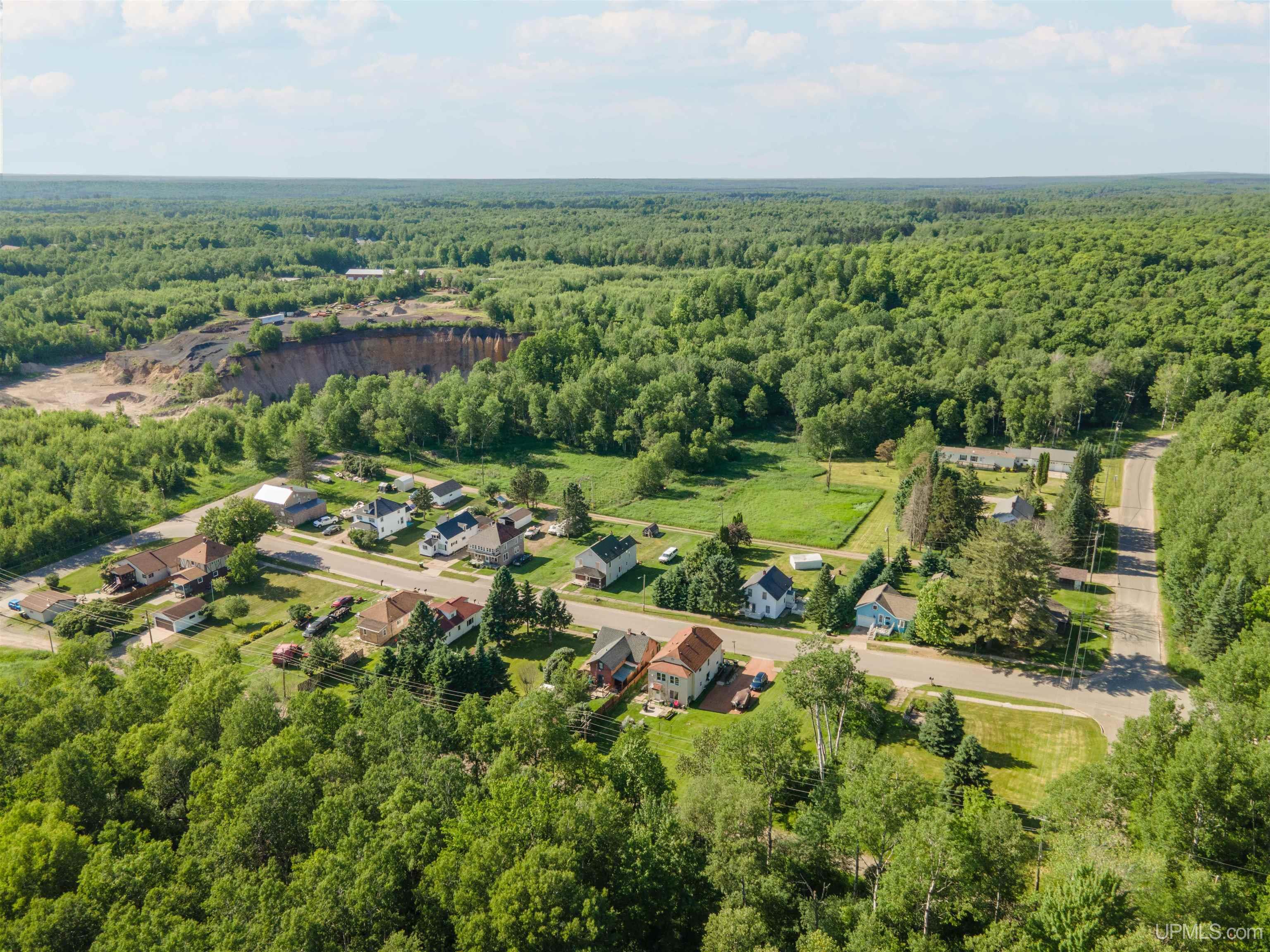 Homes for sale in Iron River, MI | 60 Allen St, Iron River, MI 49935 | MLS# 50179788