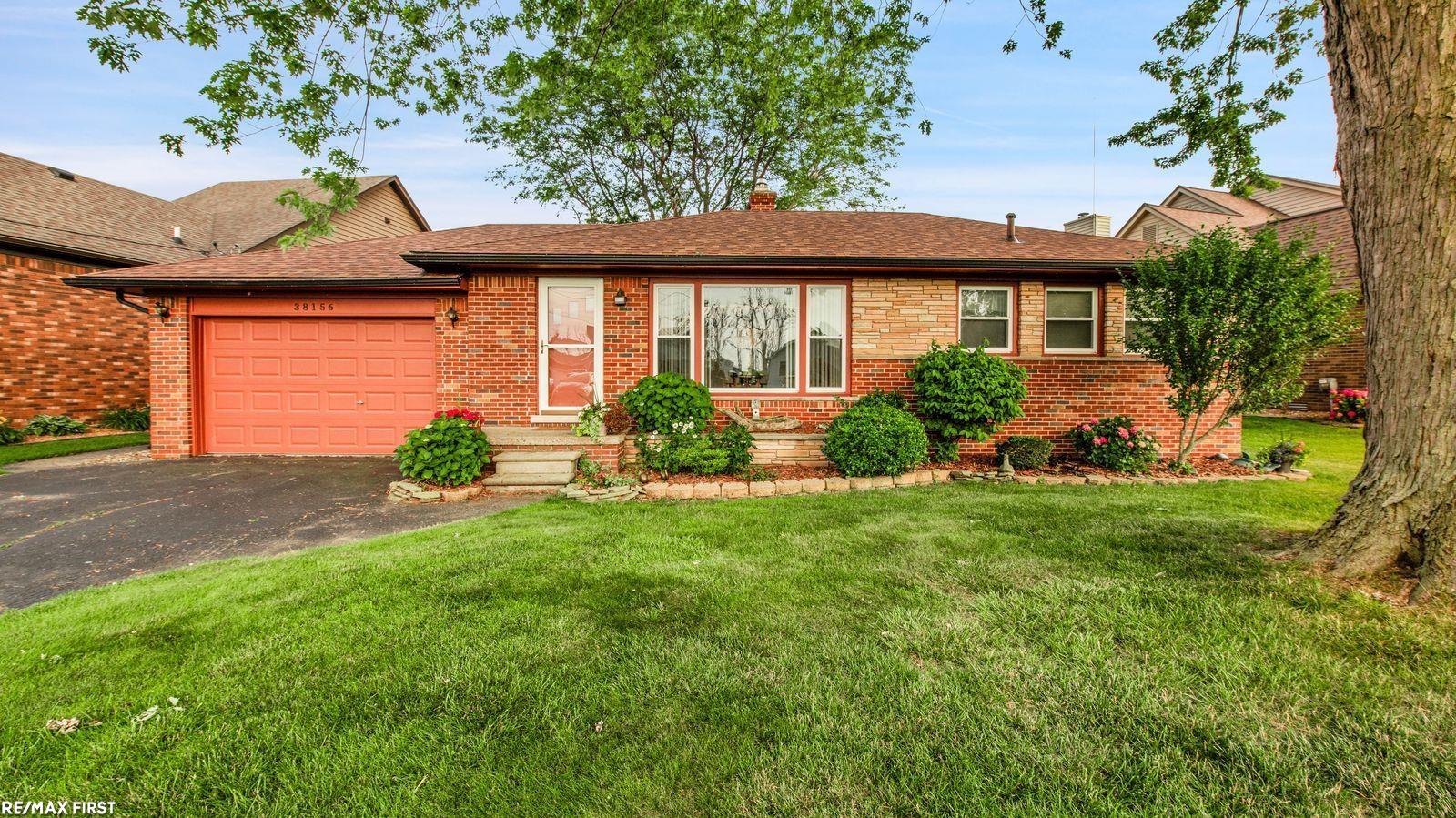 Homes for sale in Harrison Twp, MI | 38156 Huron Pointe Dr, Harrison Twp, MI 48045 | MLS# 50181207