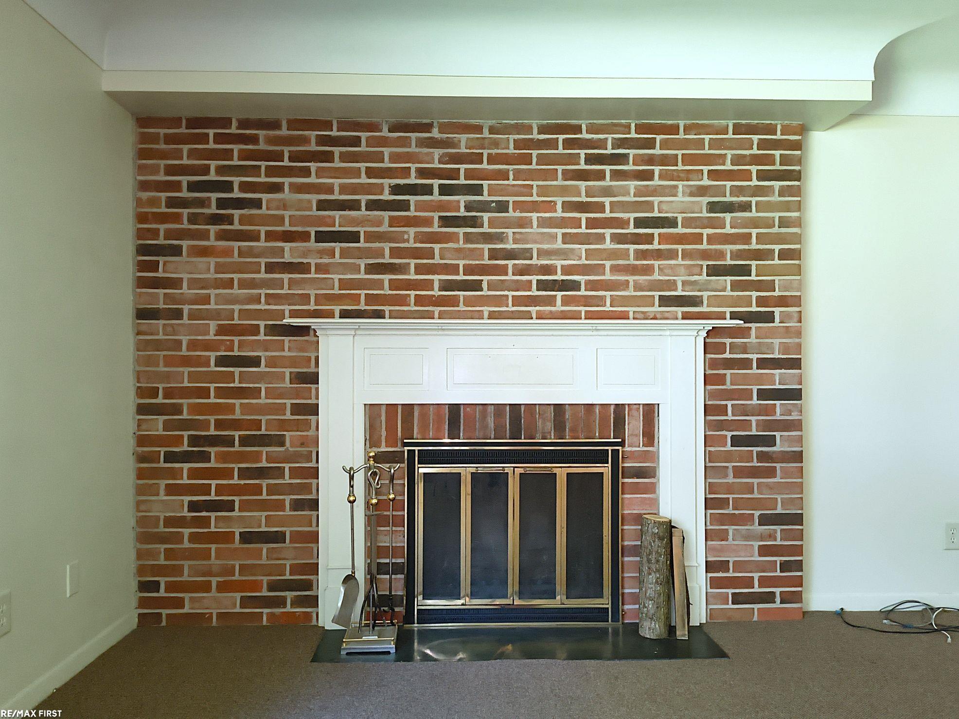 Homes for sale in North Street, MI | 3035 E Hillcrest Dr, North Street, MI 48049 | MLS# 50181252