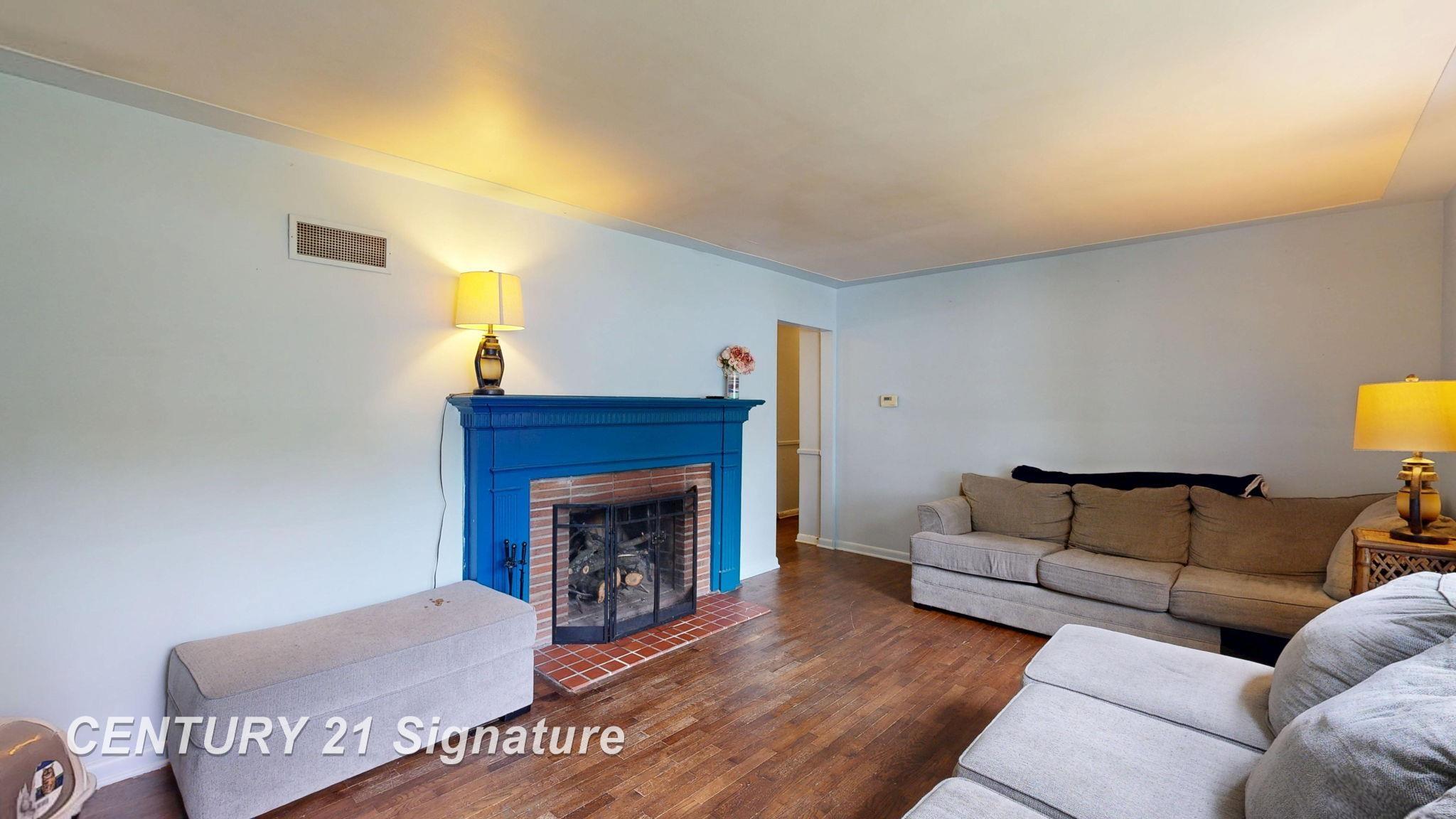 Homes for sale in Flushing, MI | 433 Crestview St, Flushing, MI 48433 | MLS# 50181425