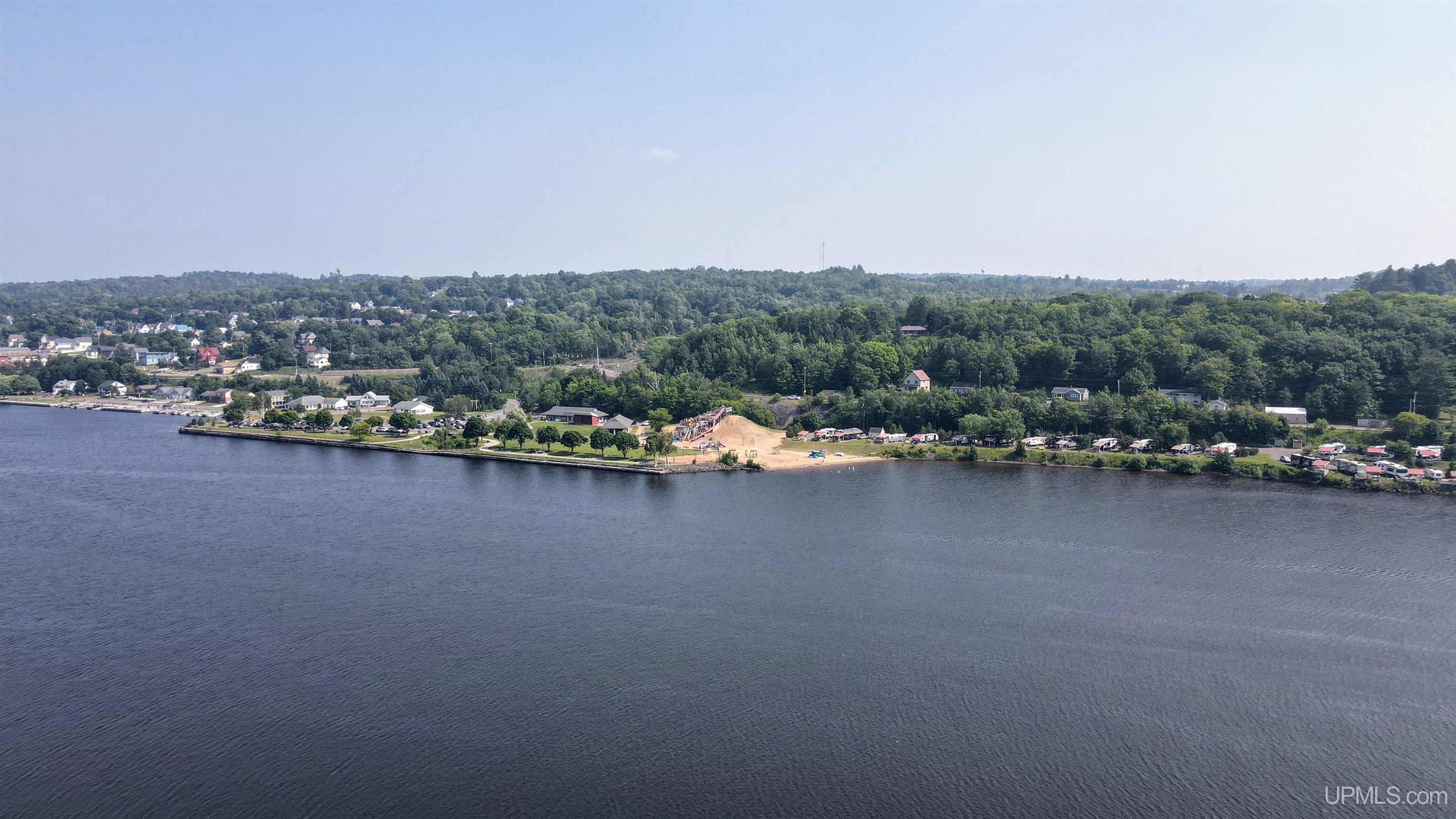 Homes for sale in Hancock, MI | 624 Lake Ave, Hancock, MI 49930 | MLS# 50181544