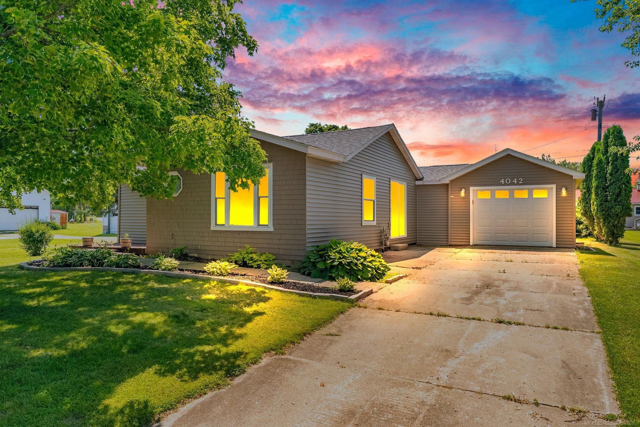 Homes for sale in Carsonville, MI | 4042 State St, Carsonville, MI 48419 | MLS# 50181787