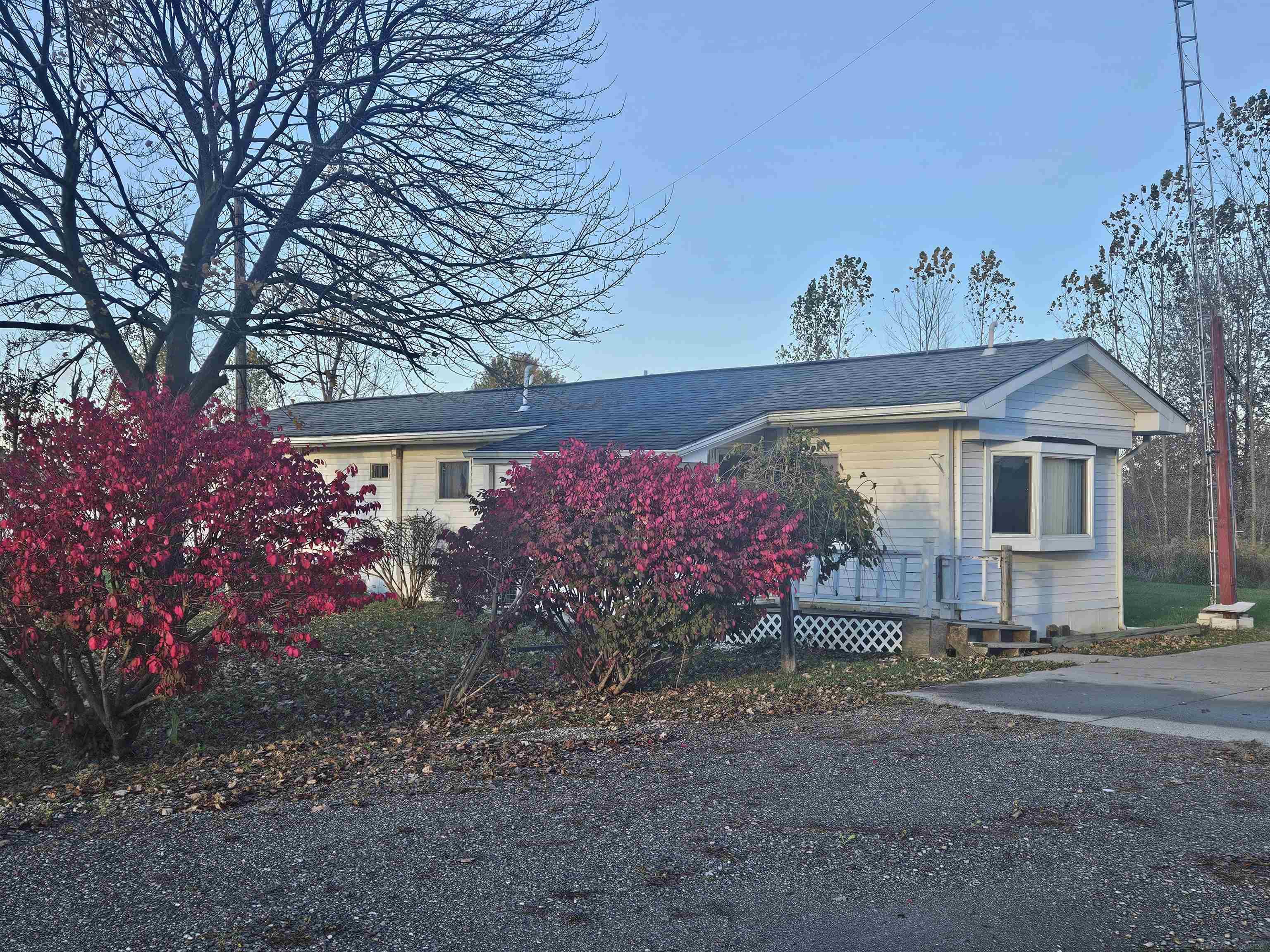 Homes for sale in Melvin, MI | 7347 Duquette Rd, Melvin, MI 48454 | MLS# 50181813