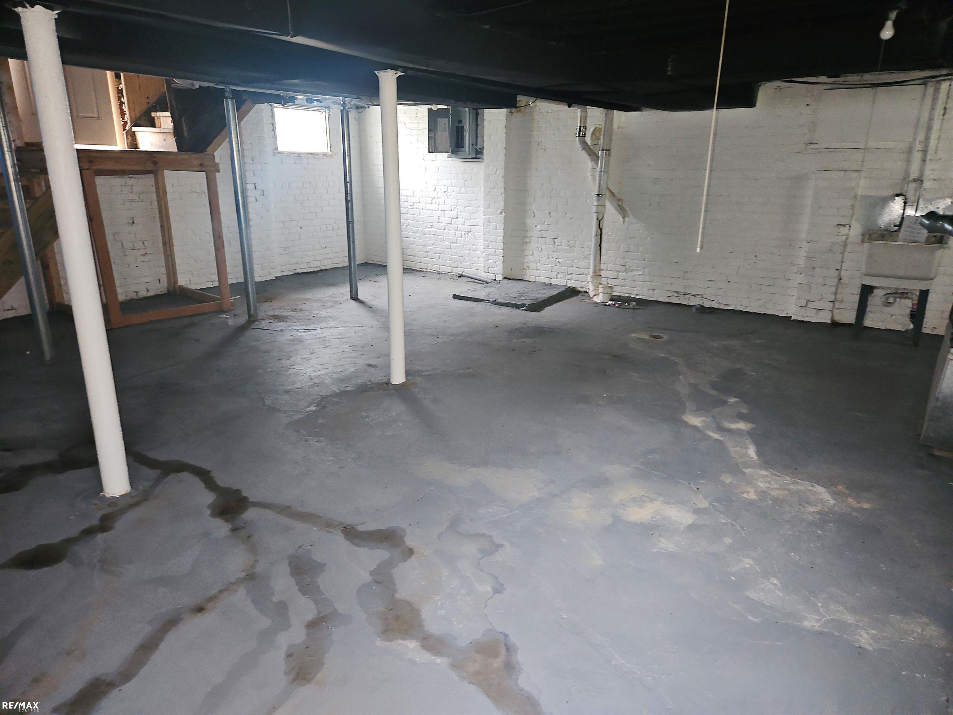 Homes for sale in Detroit, MI | 693 Calvert St, Detroit, MI 48202 | MLS# 50182493