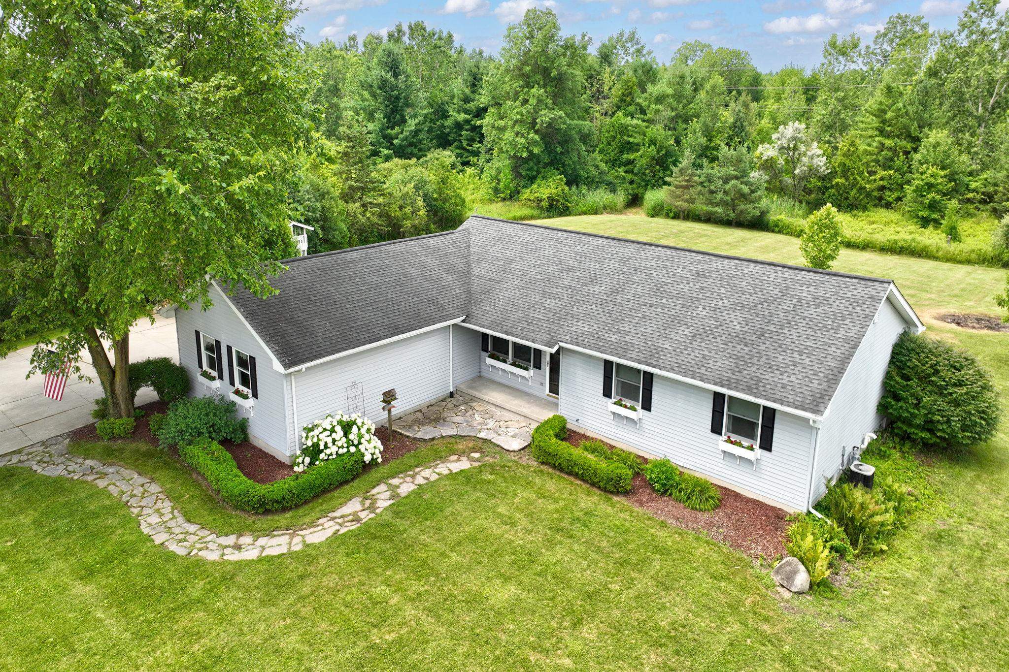 Homes for sale in Cottrellville, MI | 6298 Marsh Rd, Cottrellville, MI 48039 | MLS# 50182528