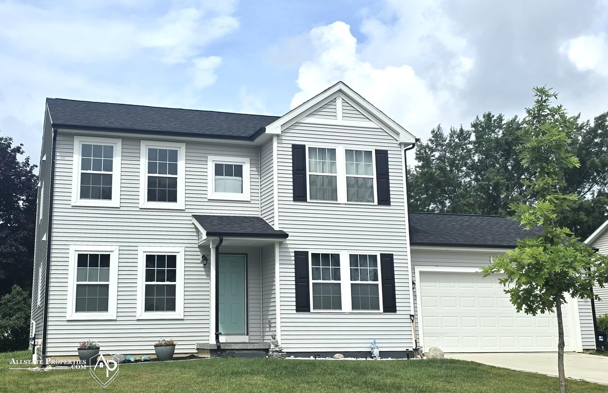 Homes for sale in Davison, MI | 927 Village Dr, Davison, MI 48423 | MLS# 50183037