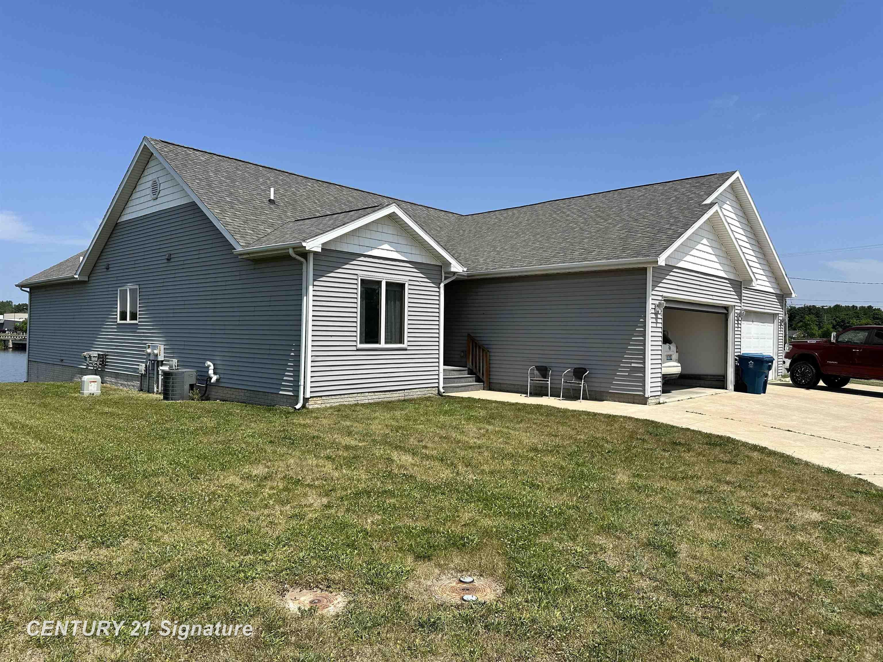 Homes for sale in Beaverton, MI | 123/125 Pearson St, Beaverton, MI 48612 | MLS# 50183524