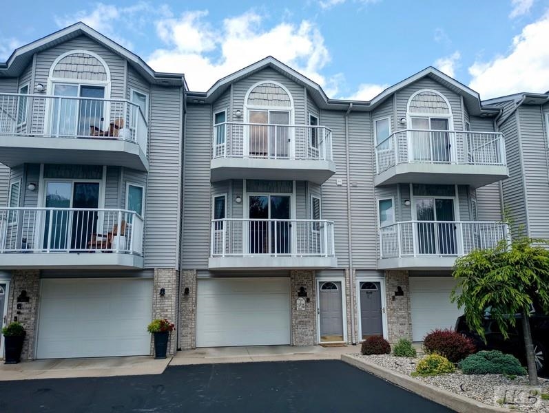 Homes for sale in Gladwin, MI | 1682 Castleview Ct #Unit 4, Gladwin, MI 48624 | MLS# 50184325