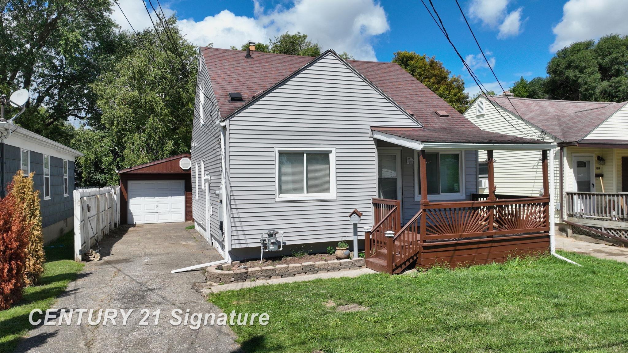 Homes for sale in Flint, MI | 3918 Larchmont St, Flint, MI 48532 | MLS# 50184513