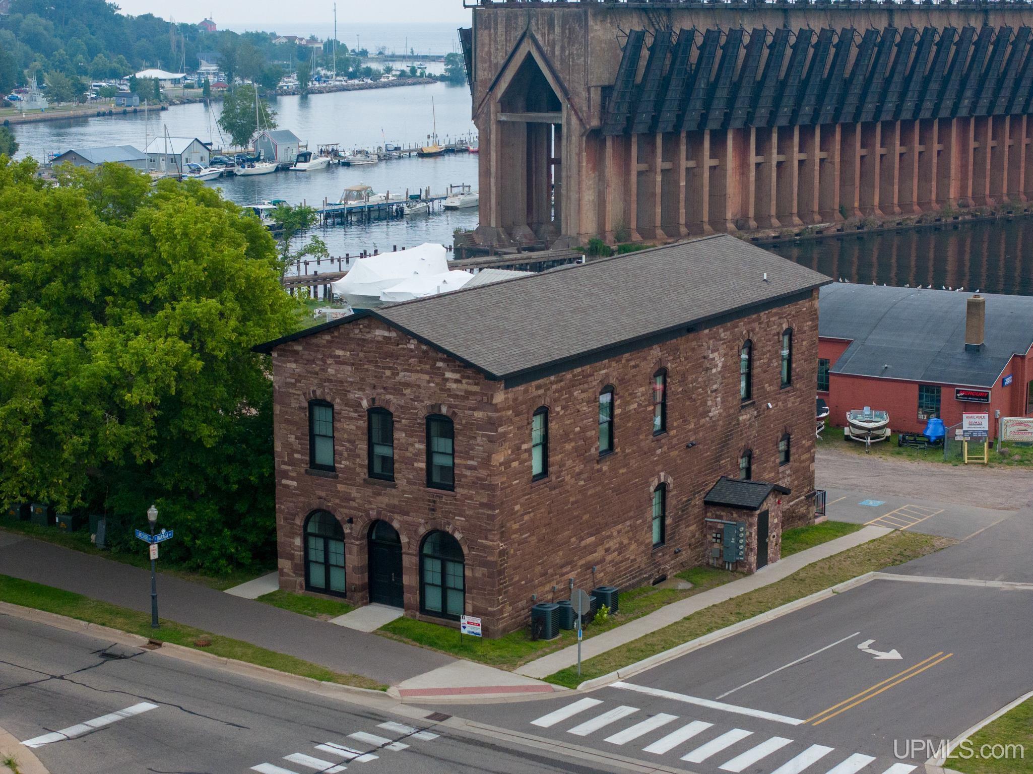 Homes for sale in Marquette, MI | 311 S Lakeshore Blvd #3, Marquette, MI 49855 | MLS# 50184863