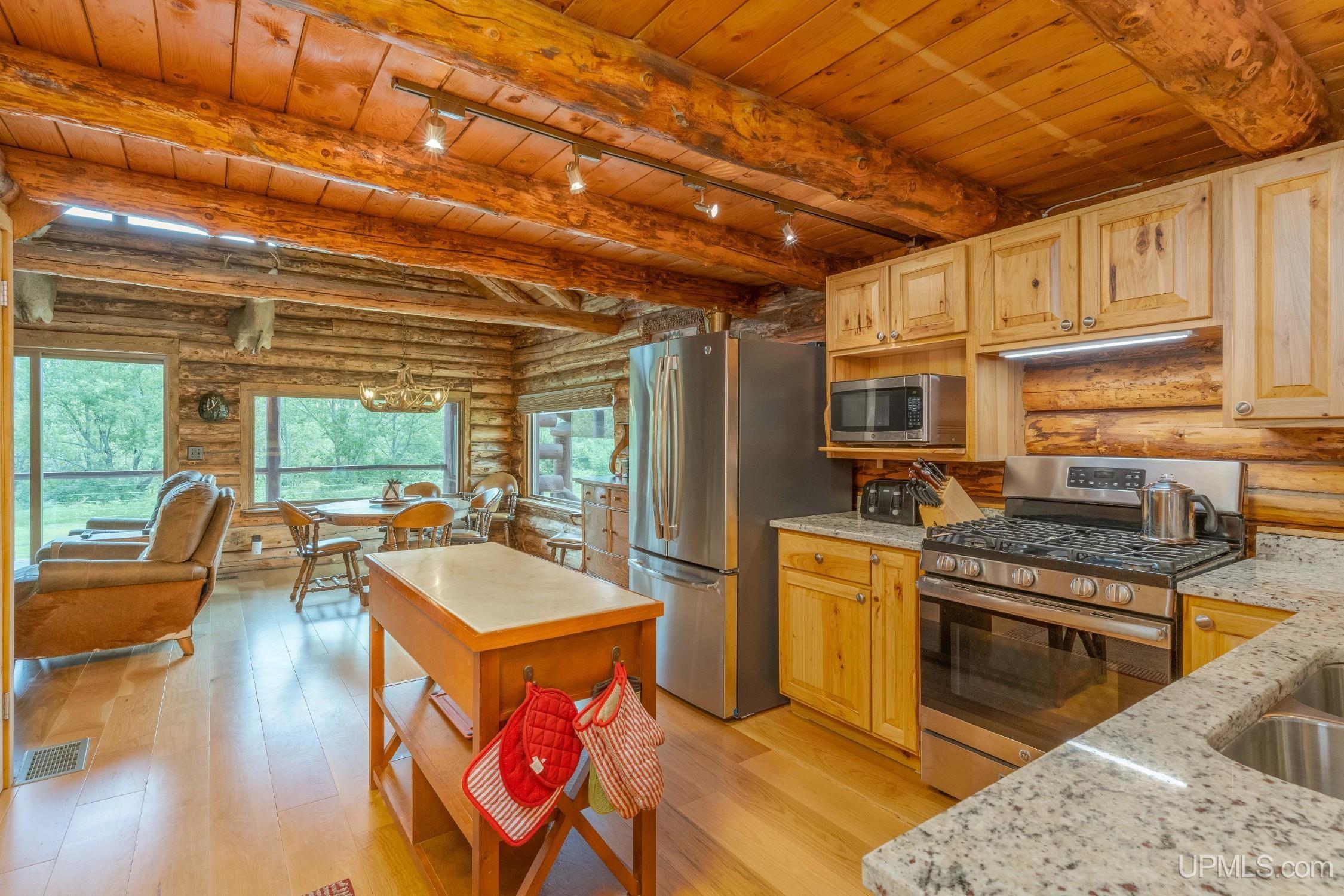 Homes for sale in Crystal Falls, MI | 2154 M69 Hwy, Crystal Falls, MI 49920 | MLS# 50184914