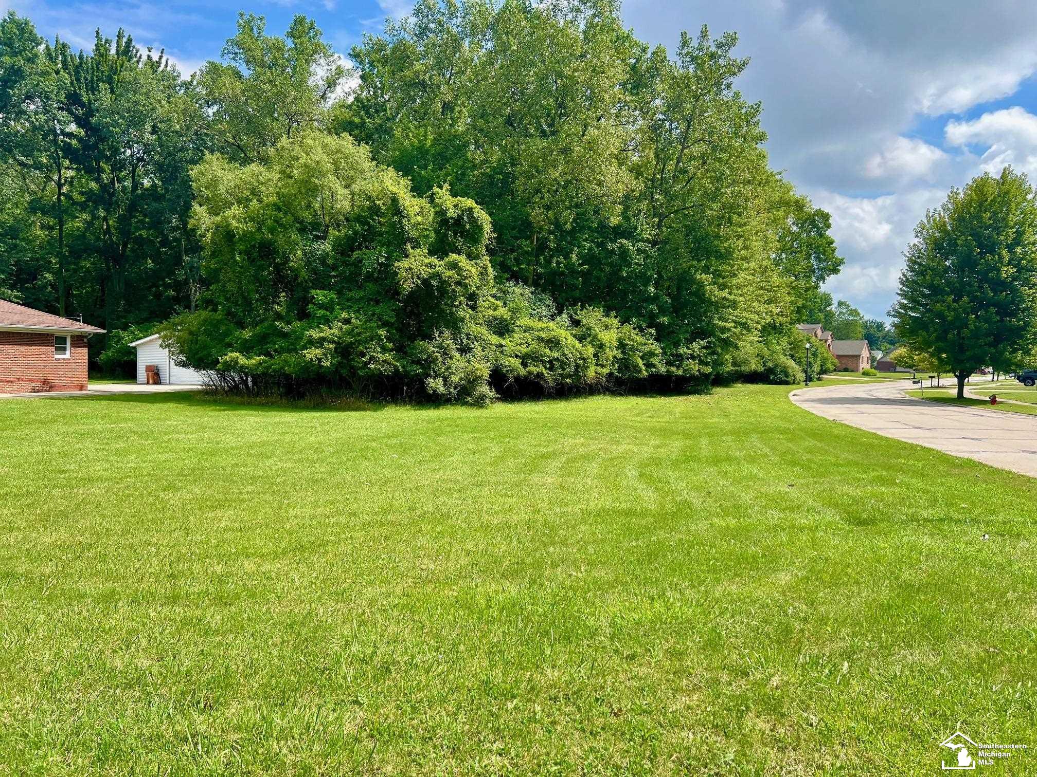 Homes for sale in Flat Rock, MI | 24664 E Huron River Dr, Flat Rock, MI 48134 | MLS# 50185022