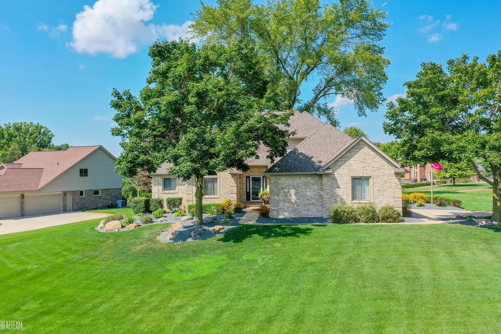 Homes for sale in Washington, MI | 8109 Orchardview Dr, Washington, MI 48095 | MLS# 50185025