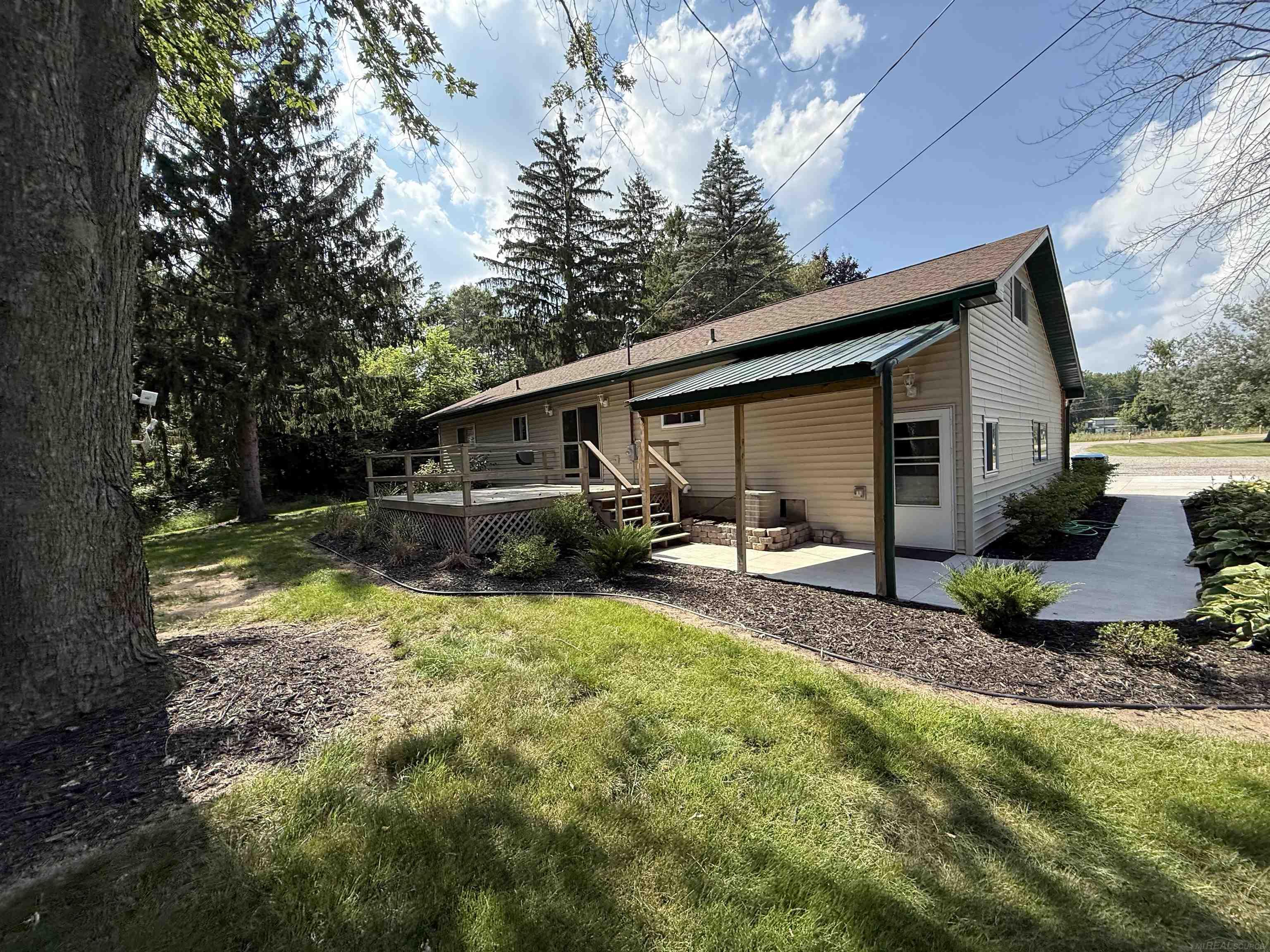 Homes for sale in Standish, MI | 3067 W Huron Rd, Standish, MI 48658 | MLS# 50185475